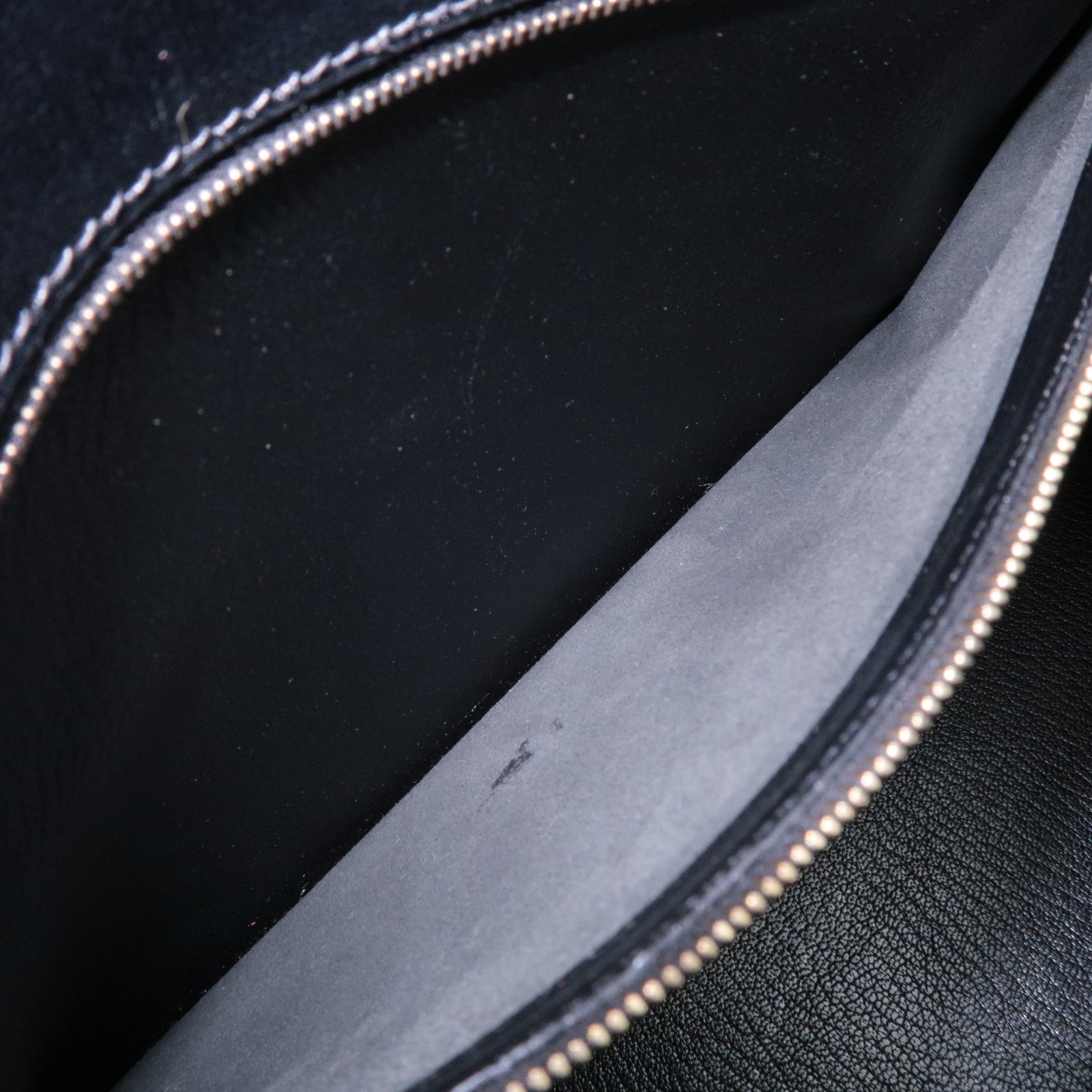 HERMES Kelly 32 □B Stamp (1998) Box Calf Black