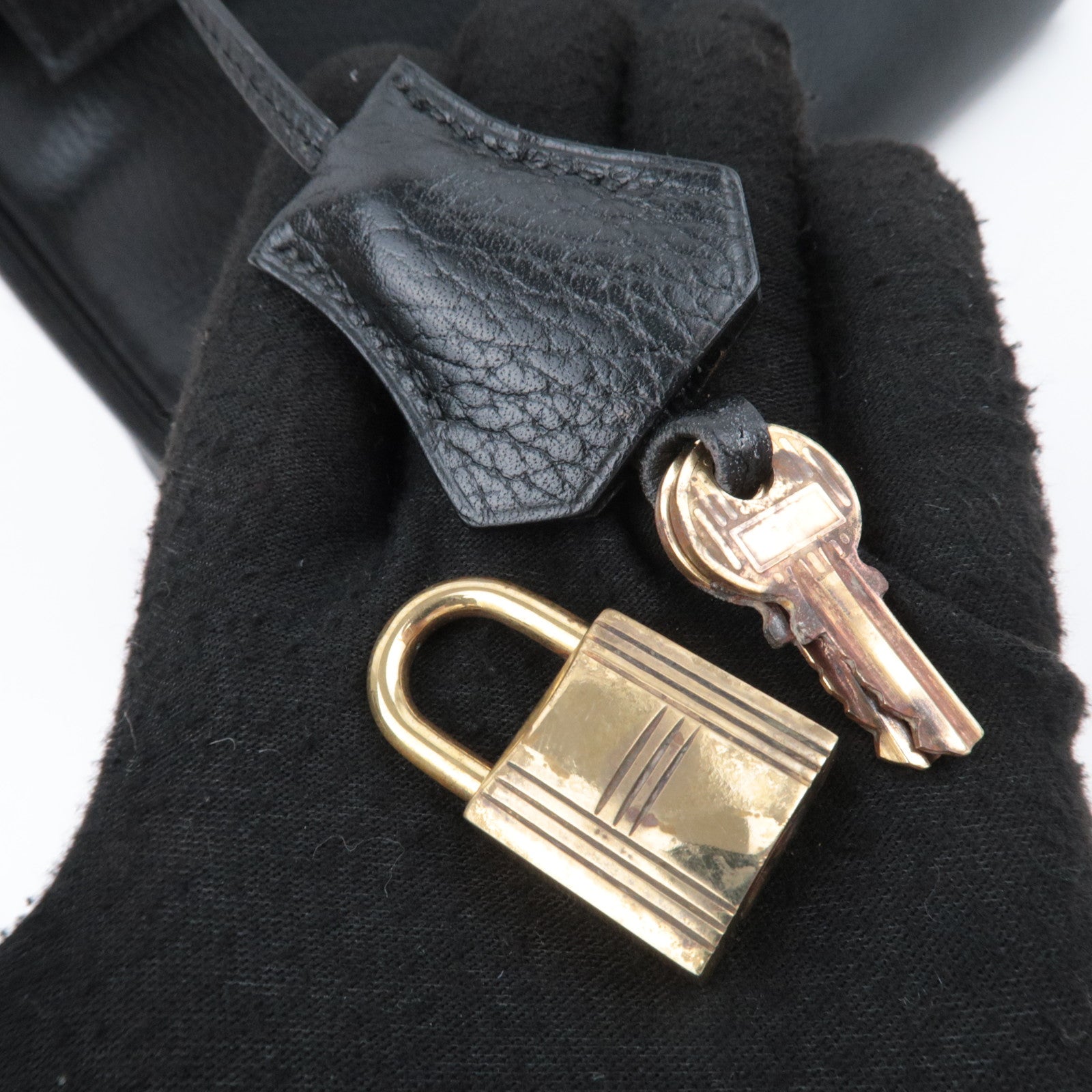 HERMES Kelly 28 〇S Stamp (1989) Ardennes Black Gold HDW
