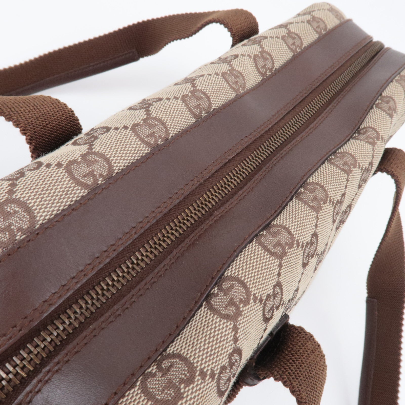 GUCCI GG Canvas Shoulder Bag Brown 92734