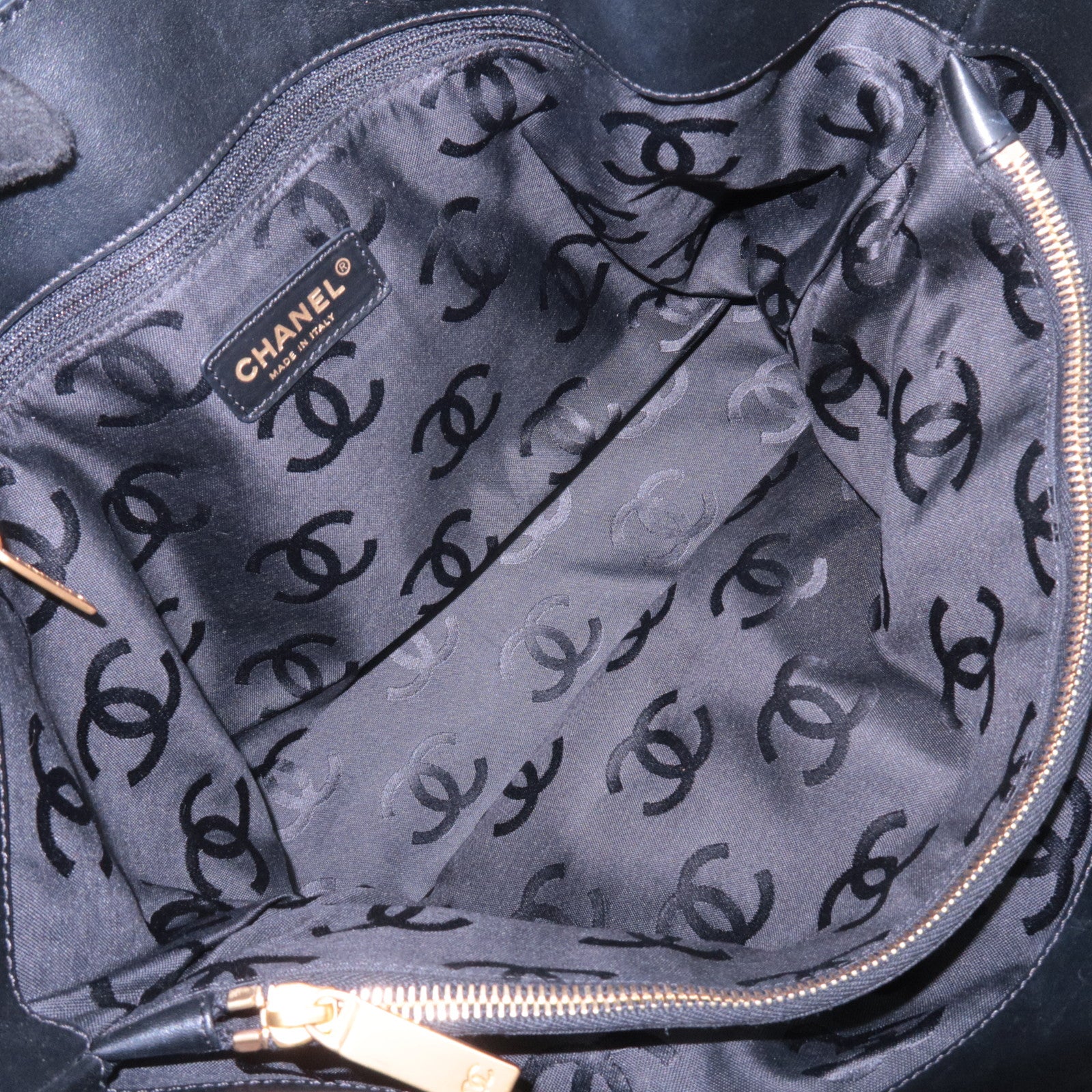 CHANEL Coco Mark Raffia Leather Chain Tote Bag Black Gold HDW