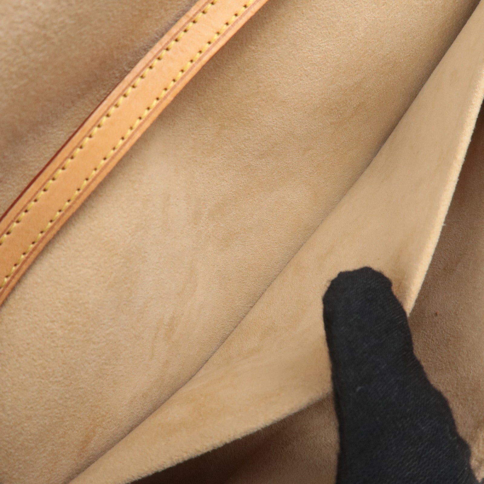 Louis Vuitton Monogram Pochette Twin GM Shoulder Bag M51852