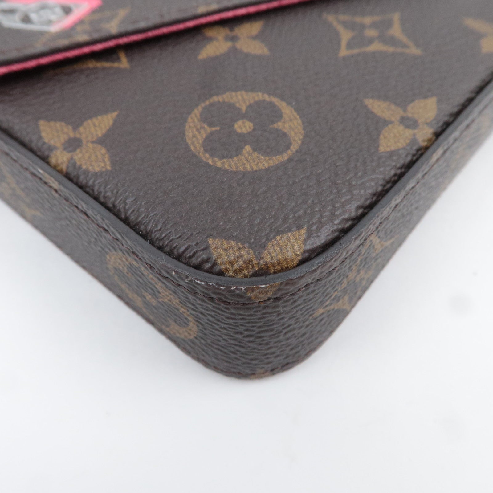 Louis Vuitton Monogram Love Lock Pochette Felicie Shoulder Bag M63999