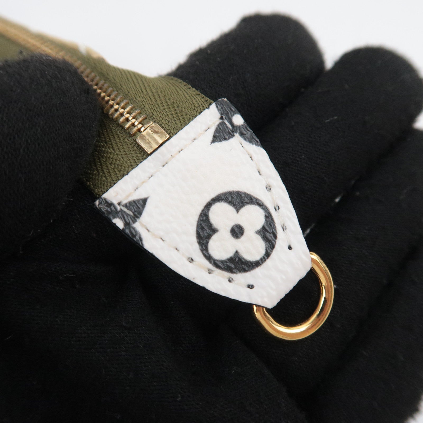Louis Vuitton Monogram Giant Mini Pochette Accessoires Mini Bag Khaki M67579