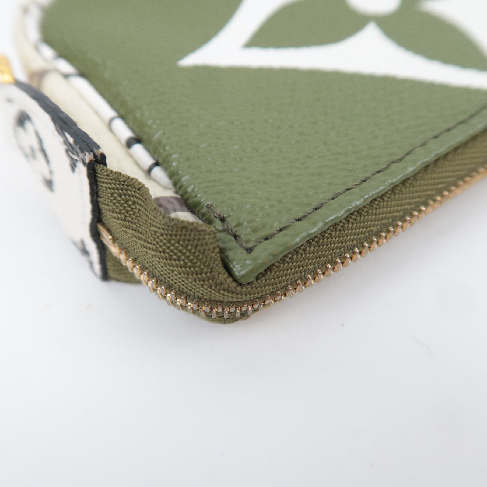 Louis Vuitton Monogram Giant Mini Pochette Accessoires Mini Bag Khaki M67579