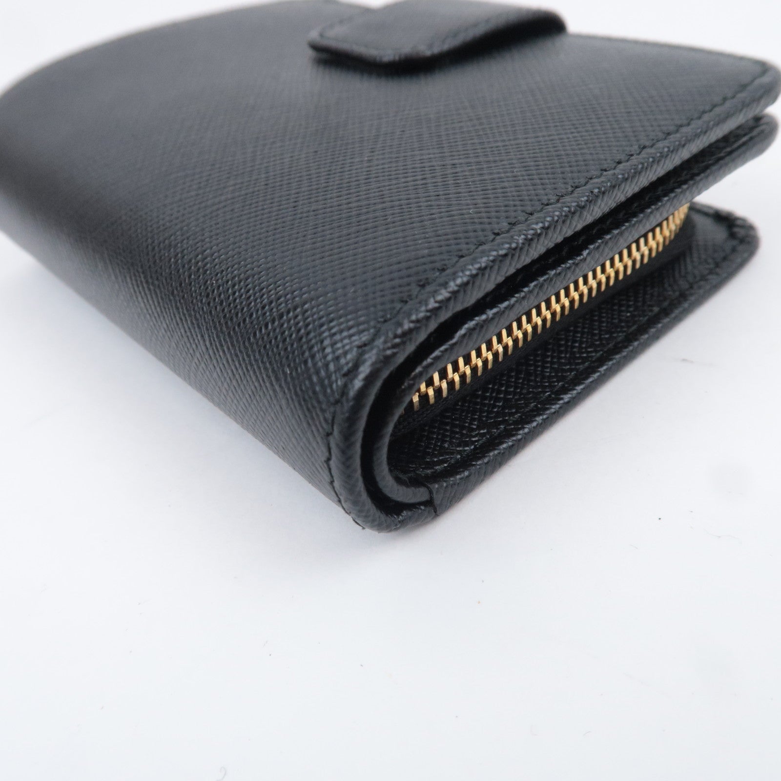 PRADA Leather Wallet Black
