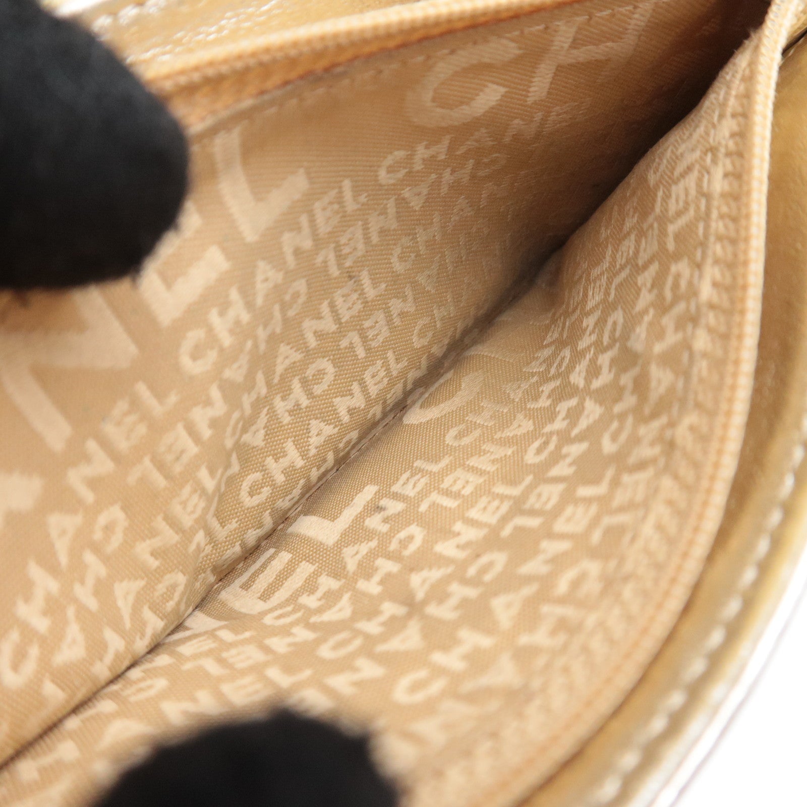 CHANEL Coco Mark Denim Wallet Navy