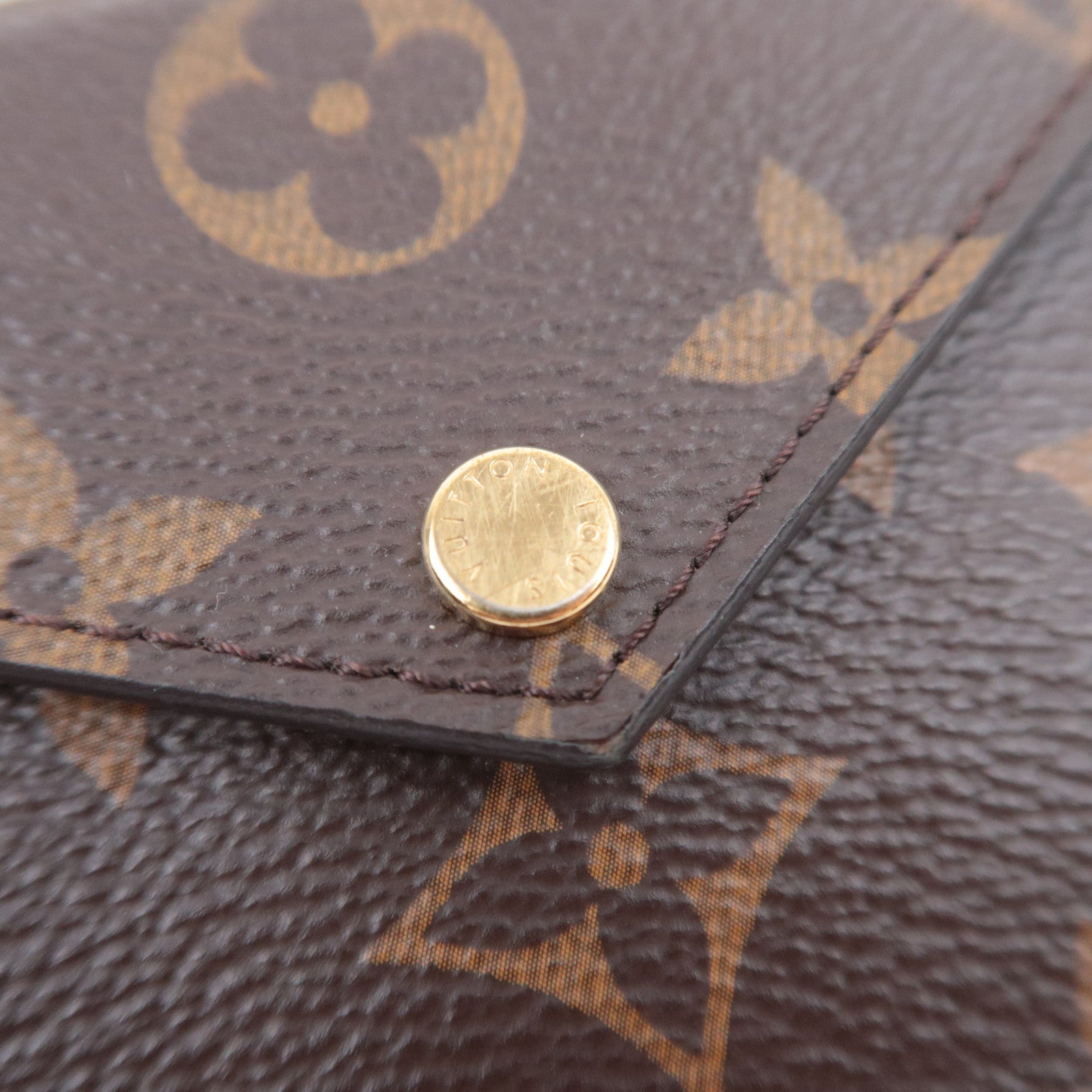 Louis Vuitton Monogram Porte Carte Recto Verso Fragment Case M69431