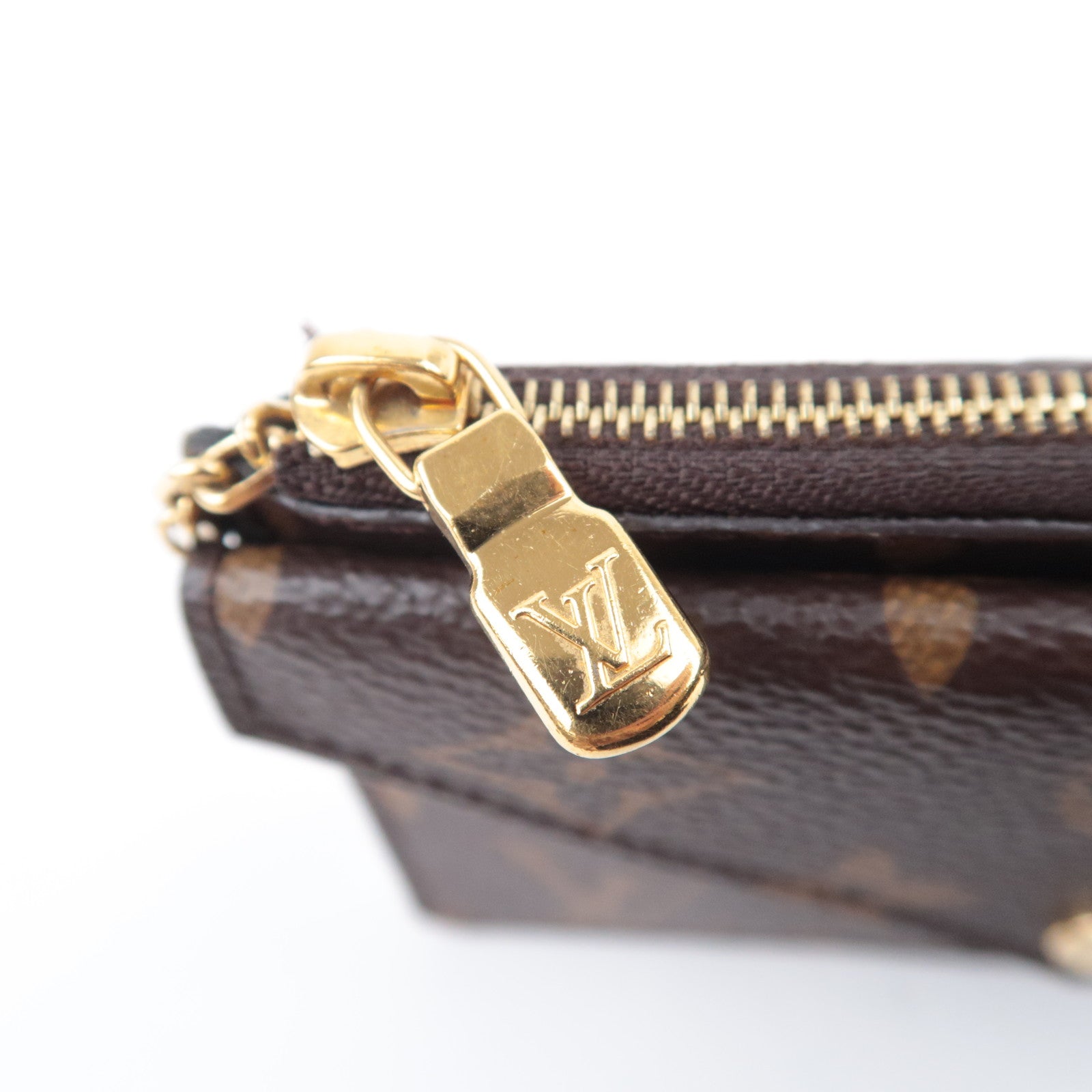 Louis Vuitton Monogram Porte Carte Recto Verso Fragment Case M69431
