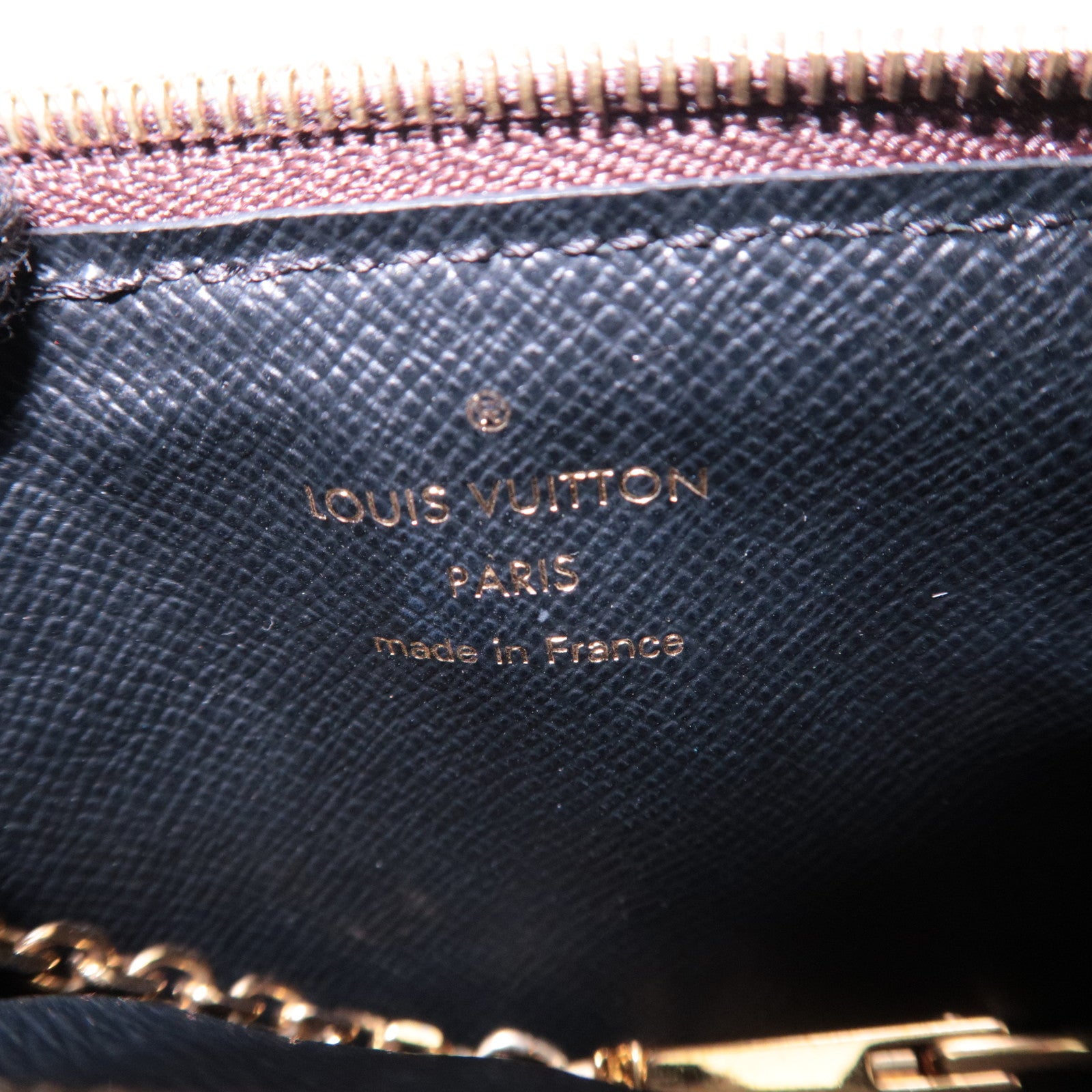 Louis Vuitton Monogram Porte Carte Recto Verso Fragment Case M69431