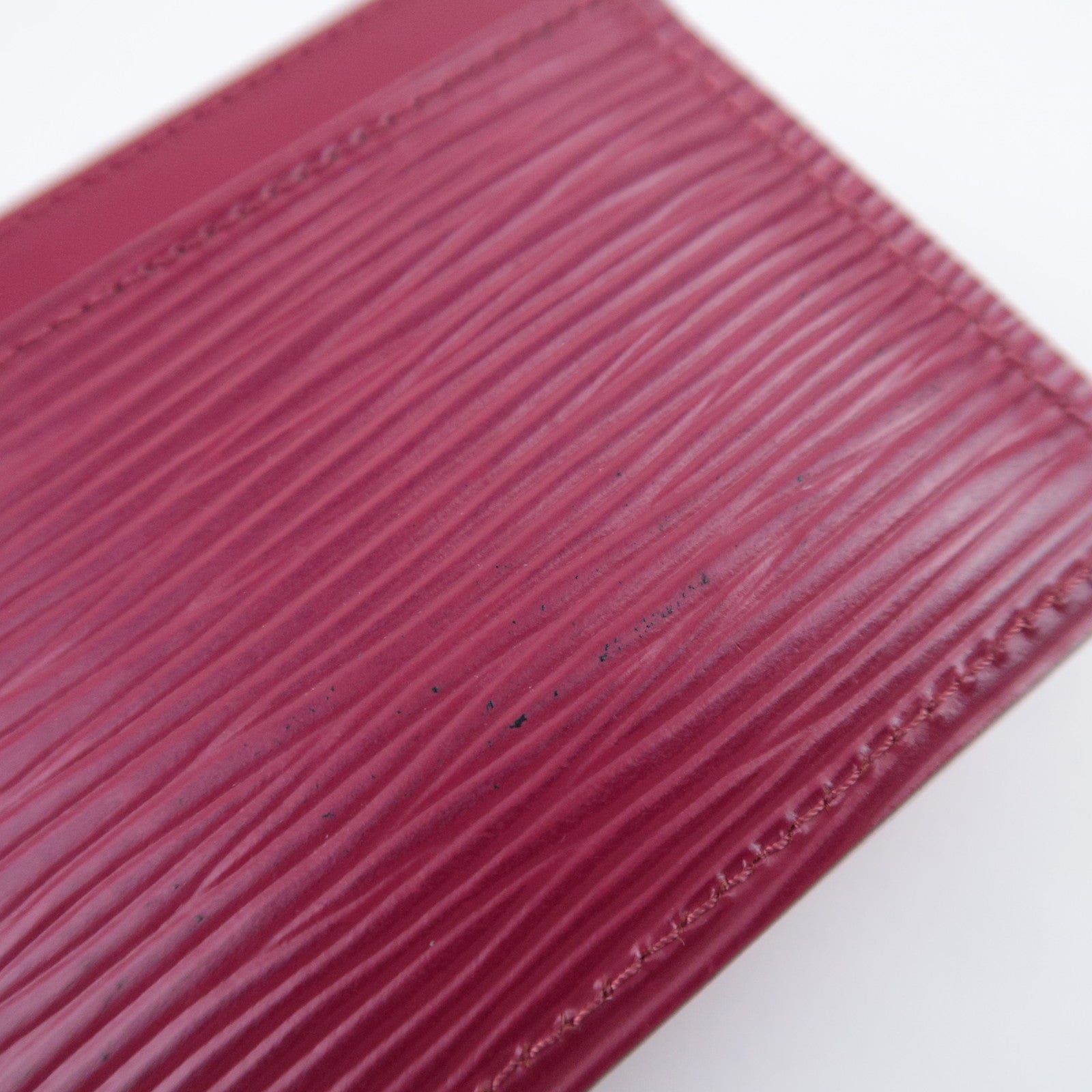 Louis Vuitton Epi Porte Cartes Simple Card Case Fuchsia M60327
