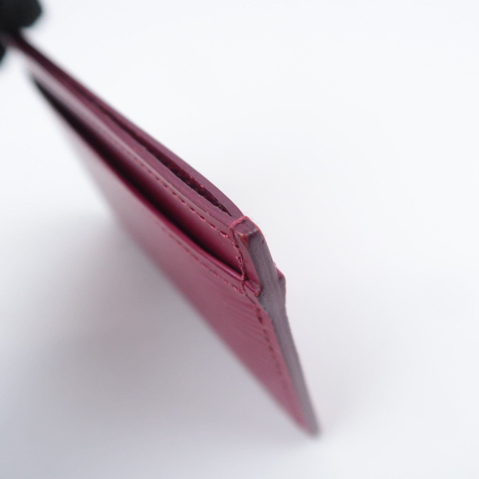 Louis Vuitton Epi Porte Cartes Simple Card Case Fuchsia M60327