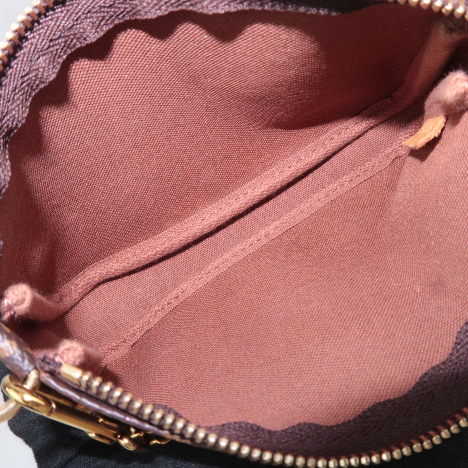 Louis Vuitton Monogram Mini Pochette Accessoires 2016 Cruise Collection Handbag M62141