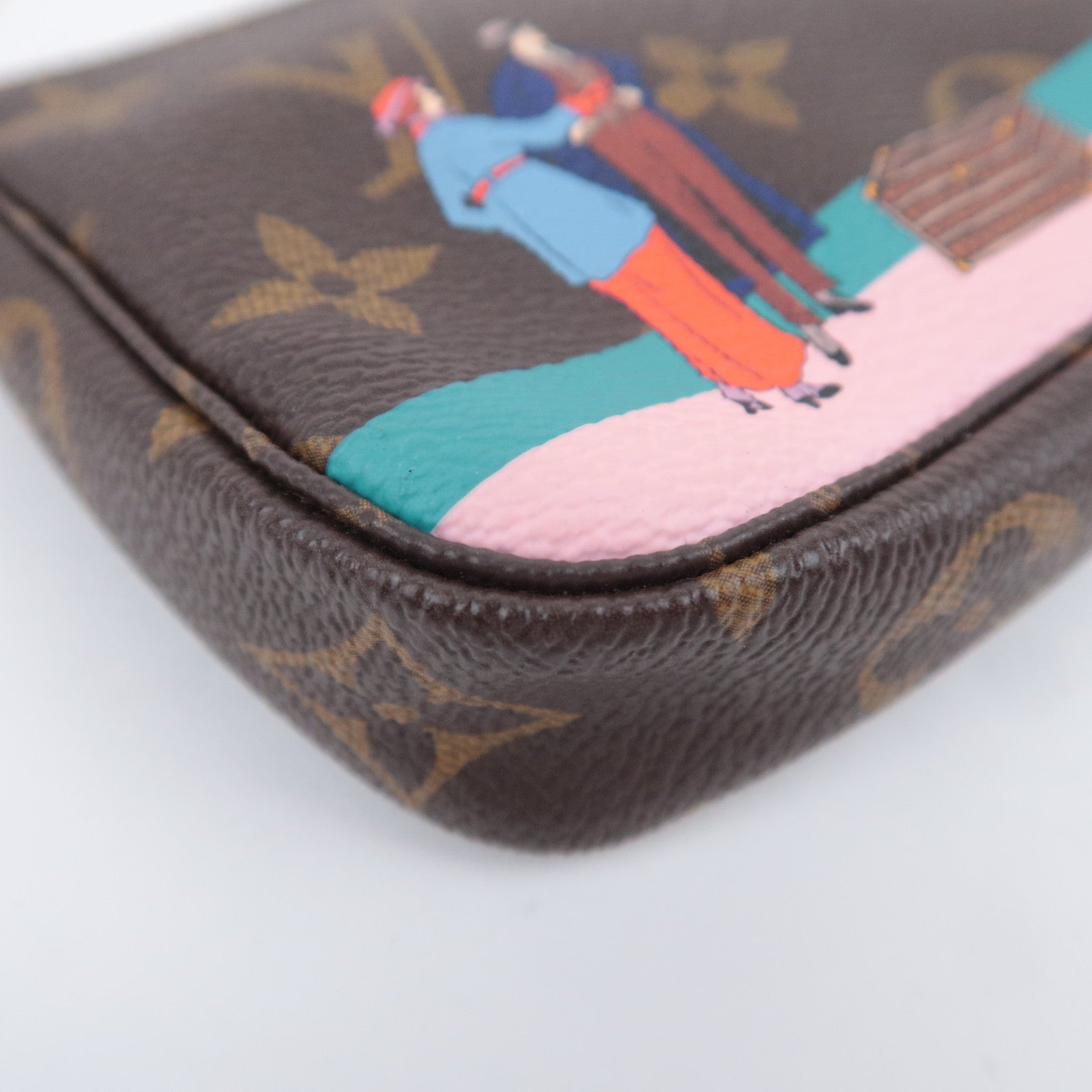 Louis Vuitton Monogram Mini Pochette Accessoires 2016 Cruise Collection Handbag M62141