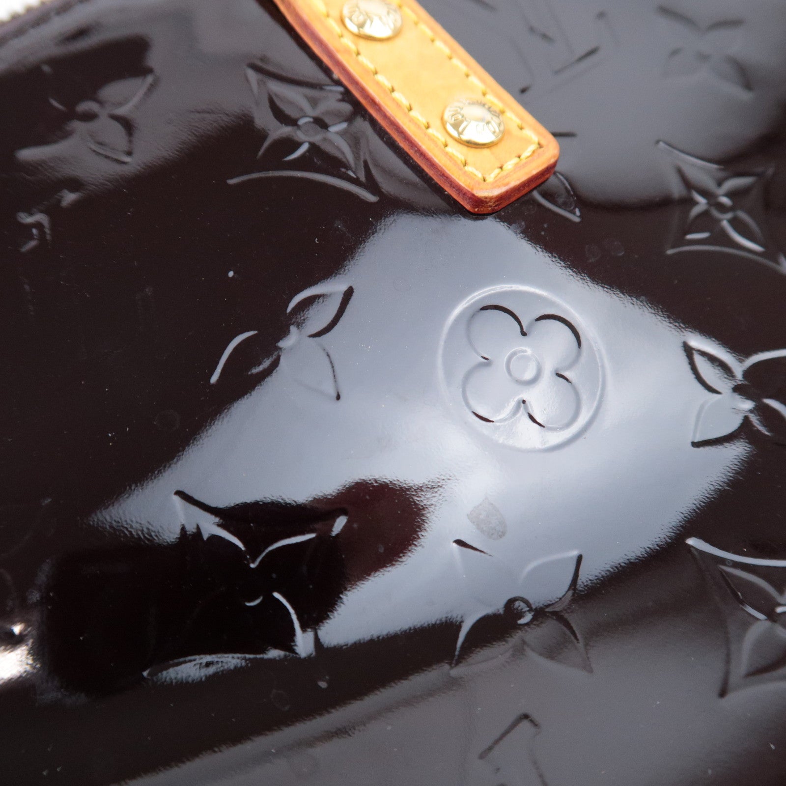Louis Vuitton Monogram Vernis Bellevue PM Amarante M93585