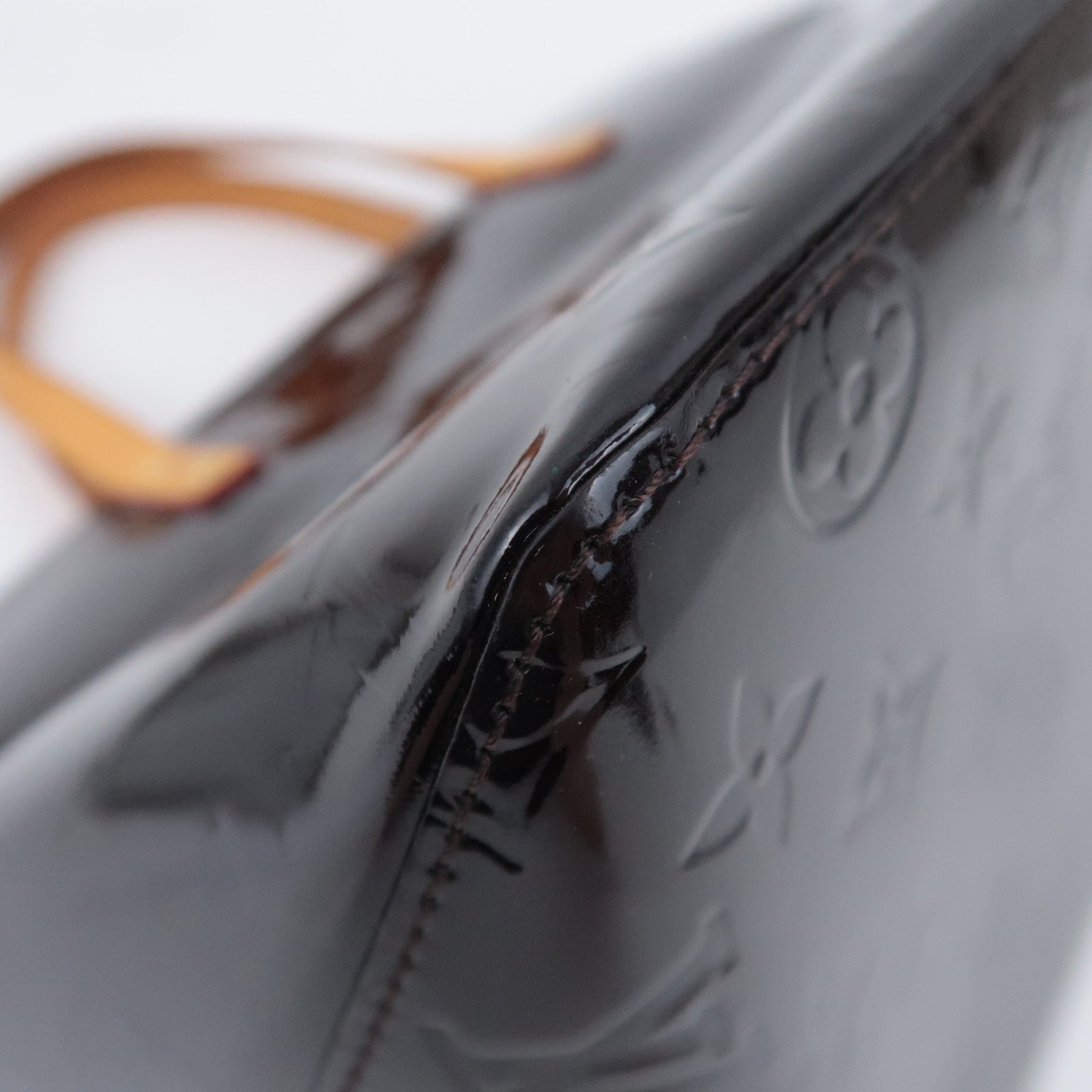 Louis Vuitton Monogram Vernis Bellevue PM Amarante M93585