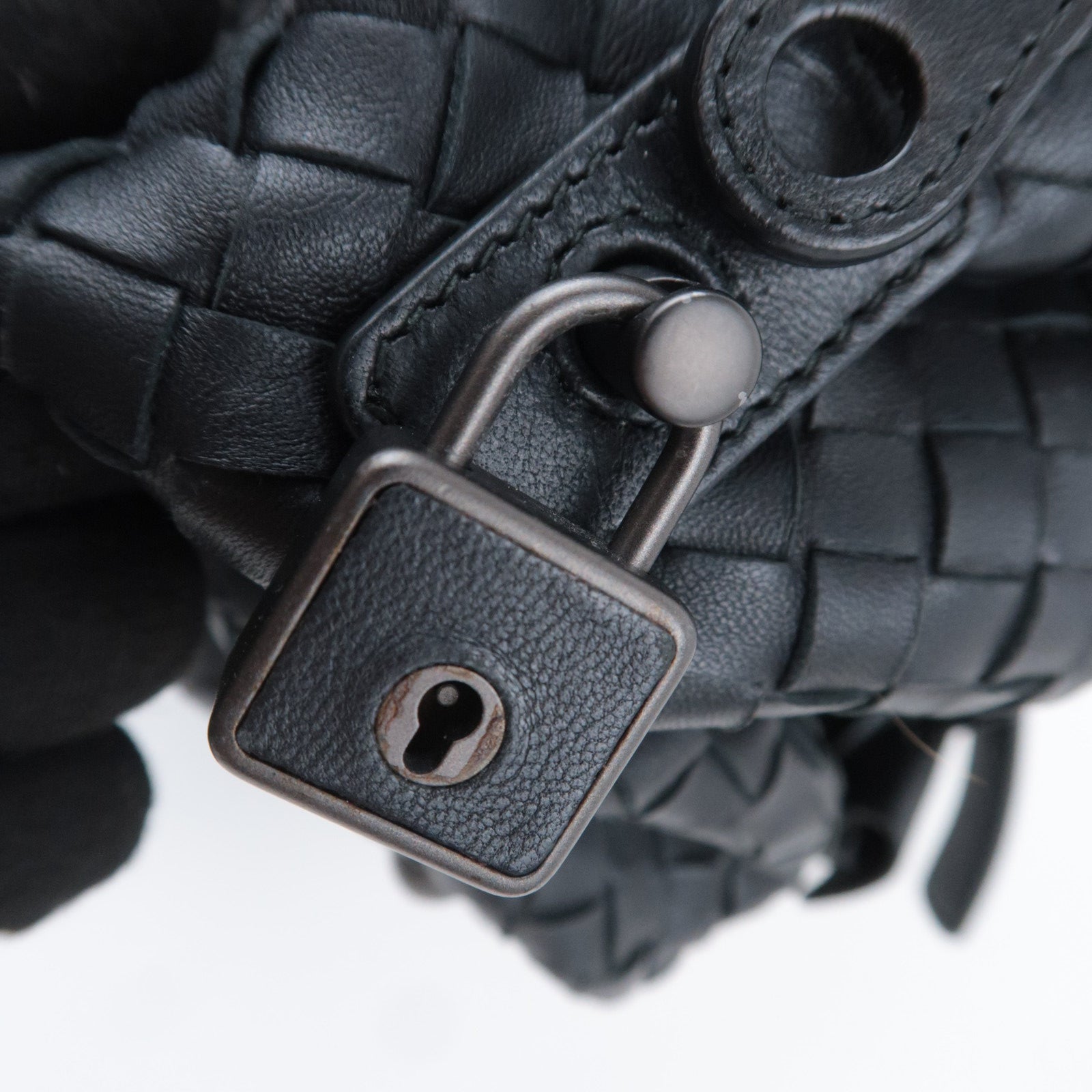 BOTTEGA VENETA Intrecciato Leather Handbag Black