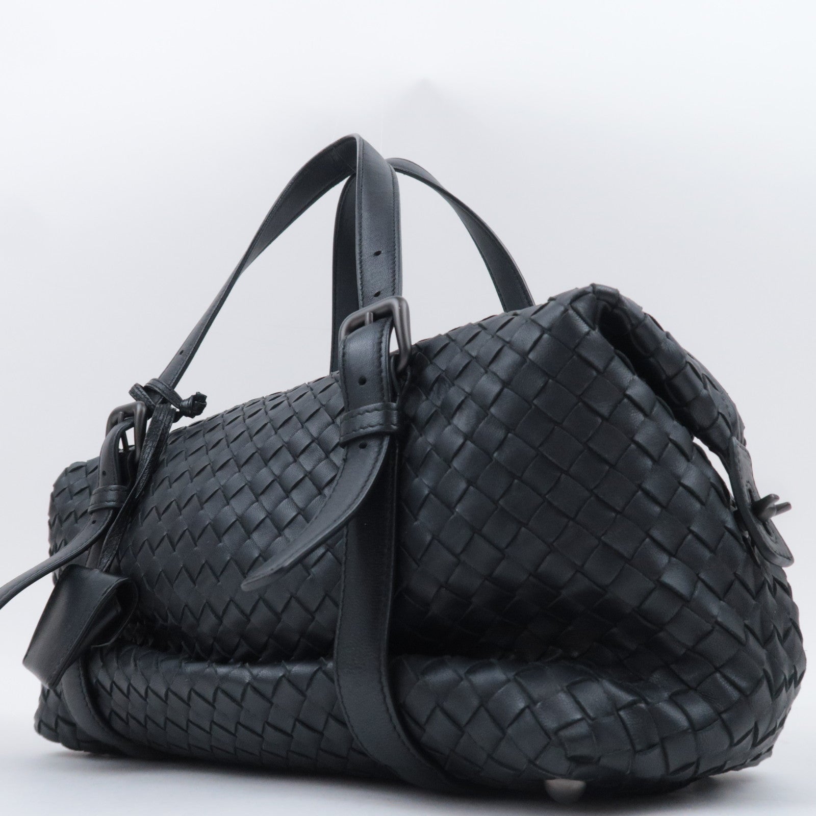 BOTTEGA VENETA Intrecciato Leather Handbag Black