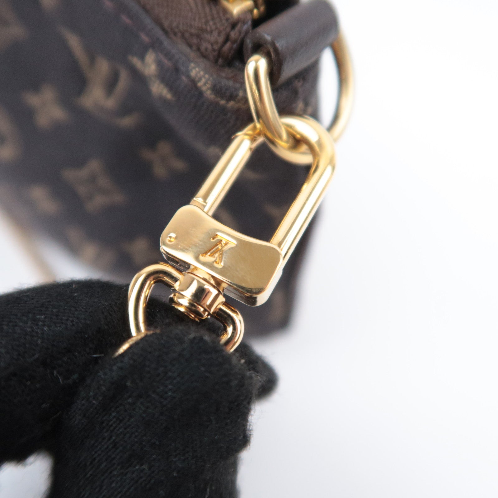 Louis Vuitton Monogram Mini Lin Mini Pochette Accessoires Mini Bag Ebene M95668