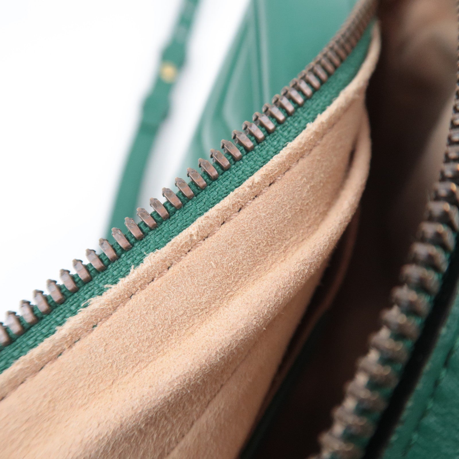 GUCCI GG Marmont Chain Leather Shoulder Bag Green 447632