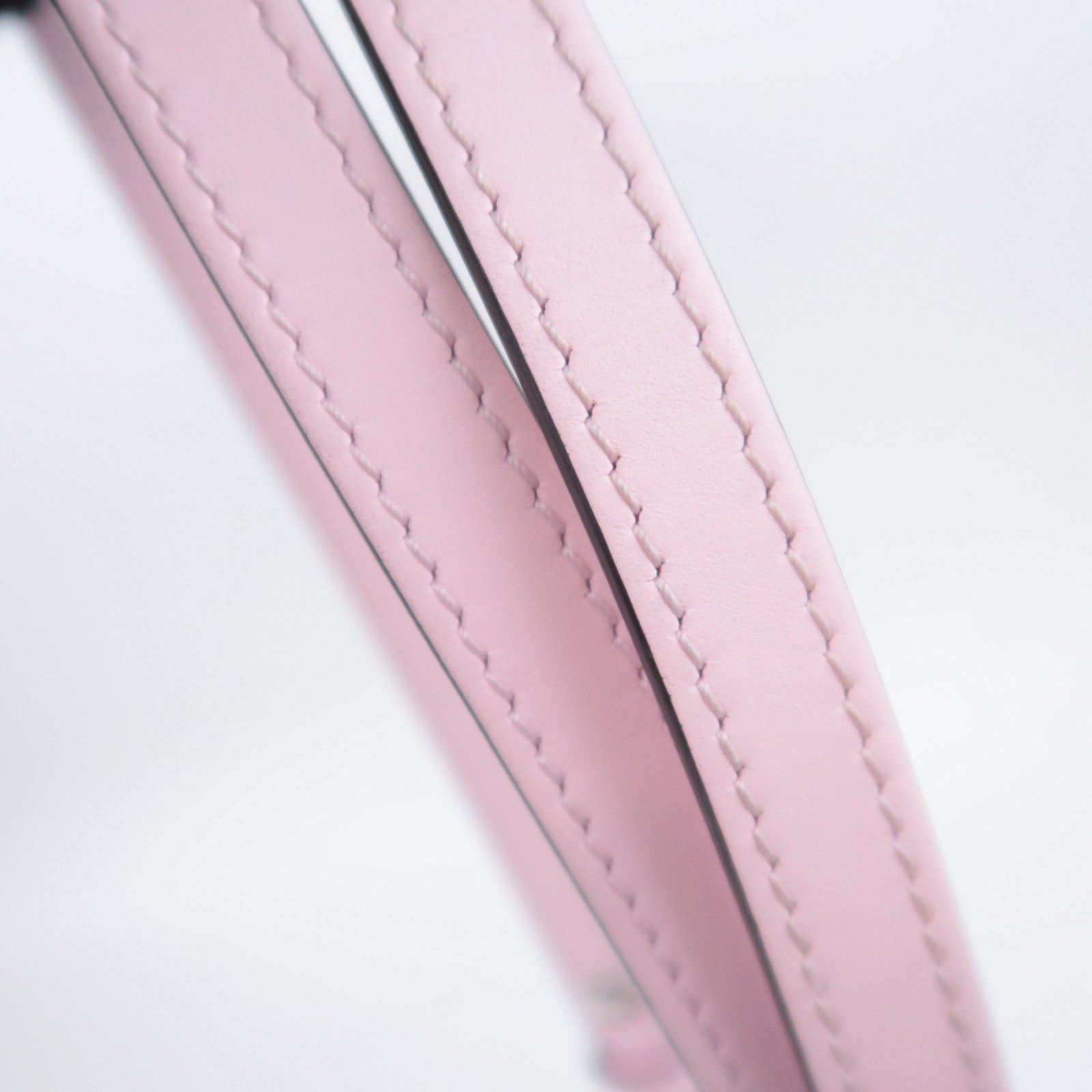 Louis Vuitton LV Escale Neo Noe Shoulder Bag Pastel M45124