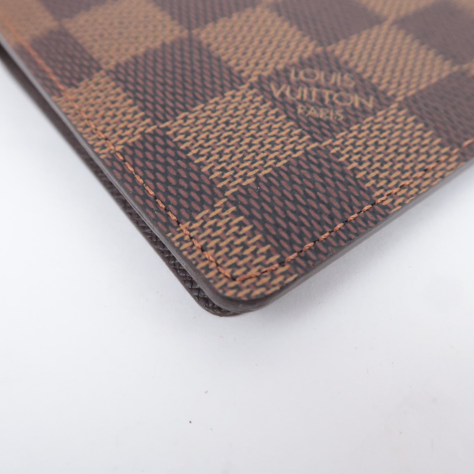 Louis Vuitton Damier Couverture Passport Passport Case N60188
