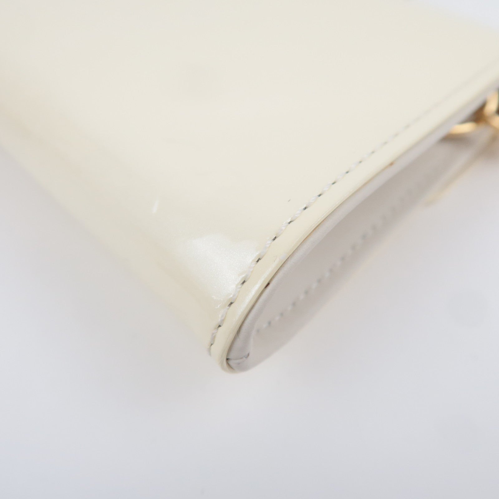 Louis Vuitton Monogram Vernis Sunset Boulevard Shoulder Bag Perle M93541
