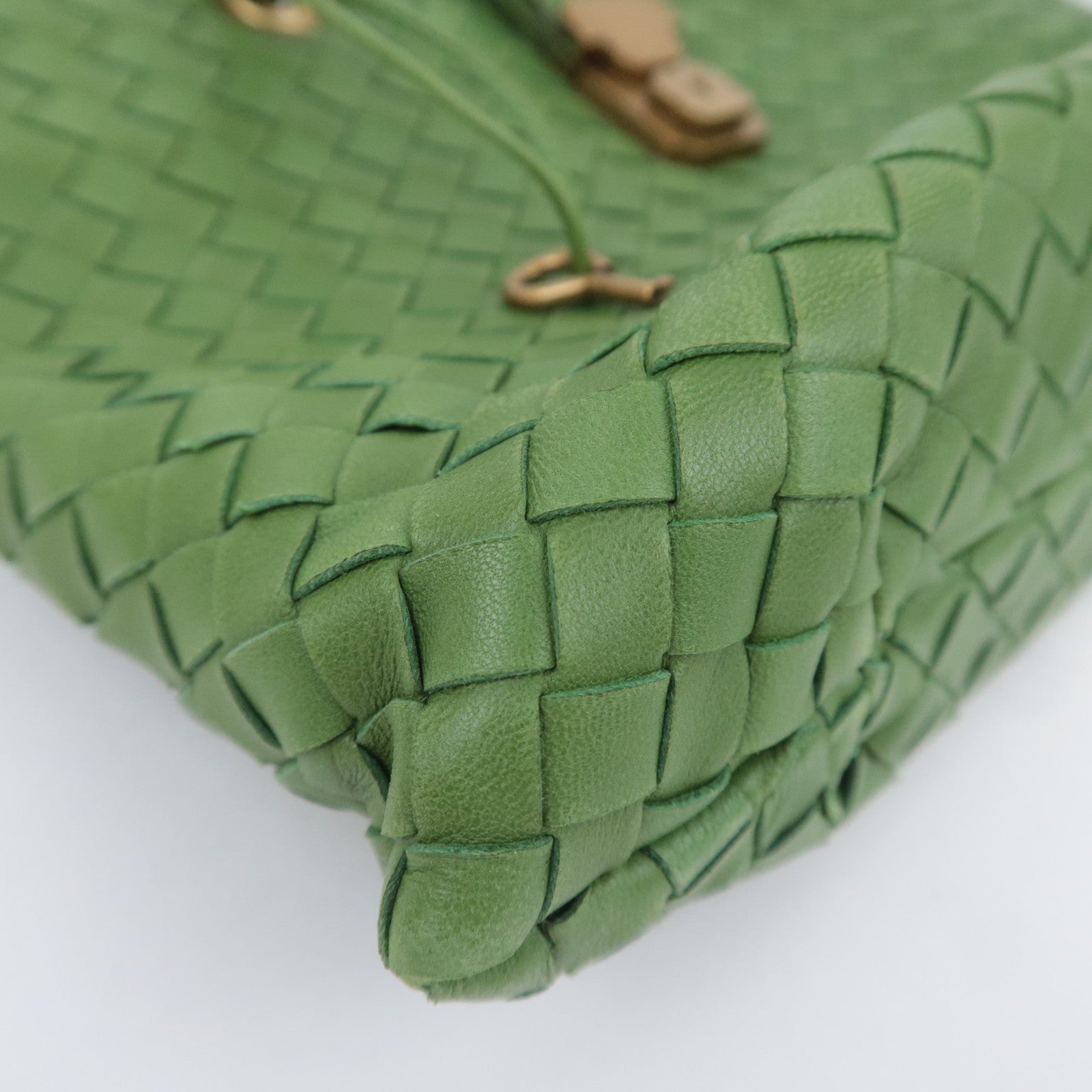 BOTTEGA VENETA Intrecciato Capri Handbag Green 162112
