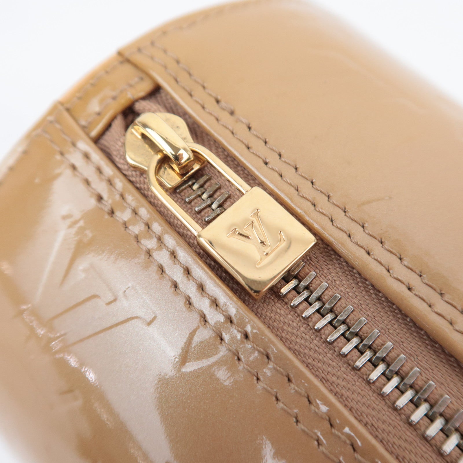 Louis Vuitton Monogram Vernis Bedford Shoulder Bag Noisette M91329