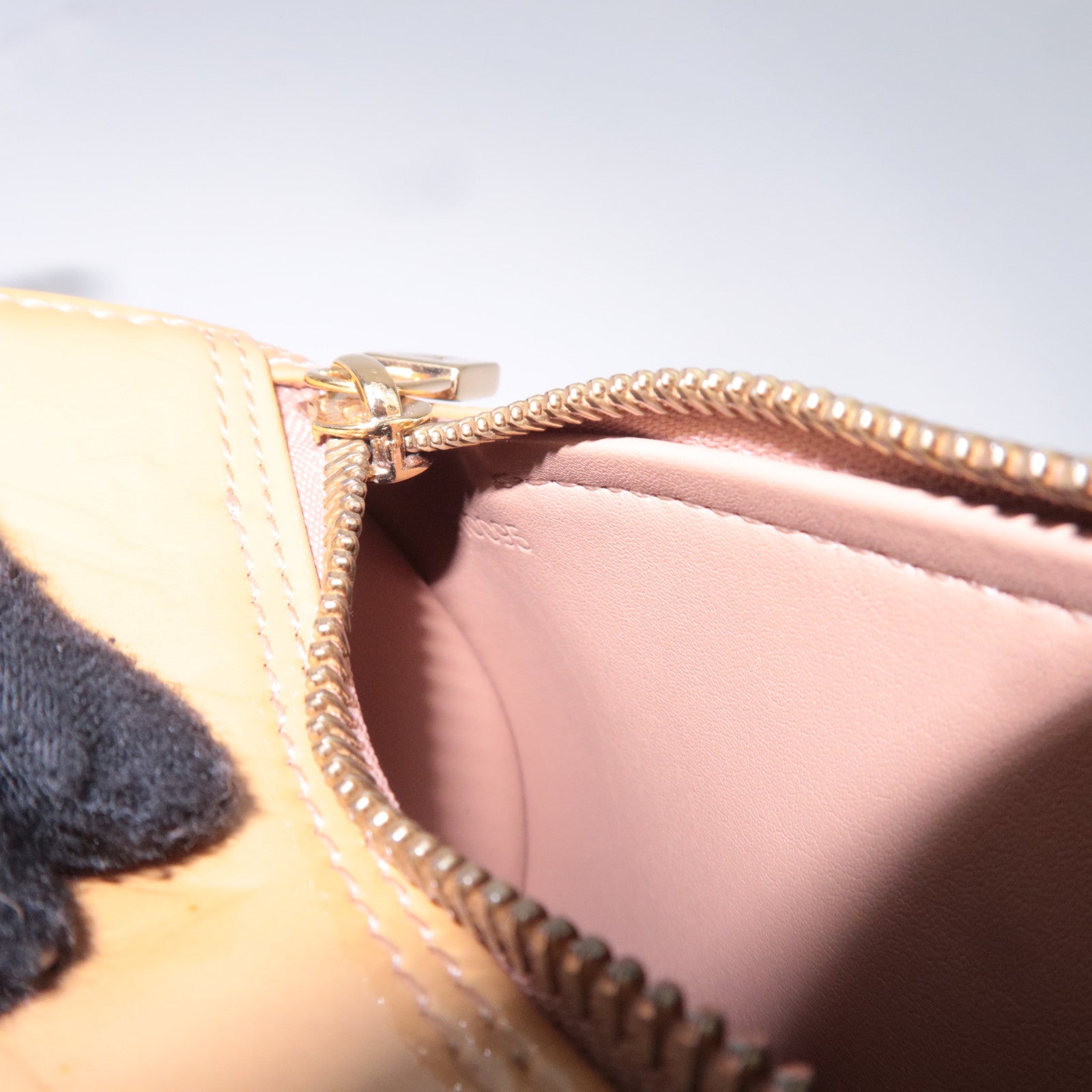 Louis Vuitton Monogram Vernis Bedford Shoulder Bag Noisette M91329