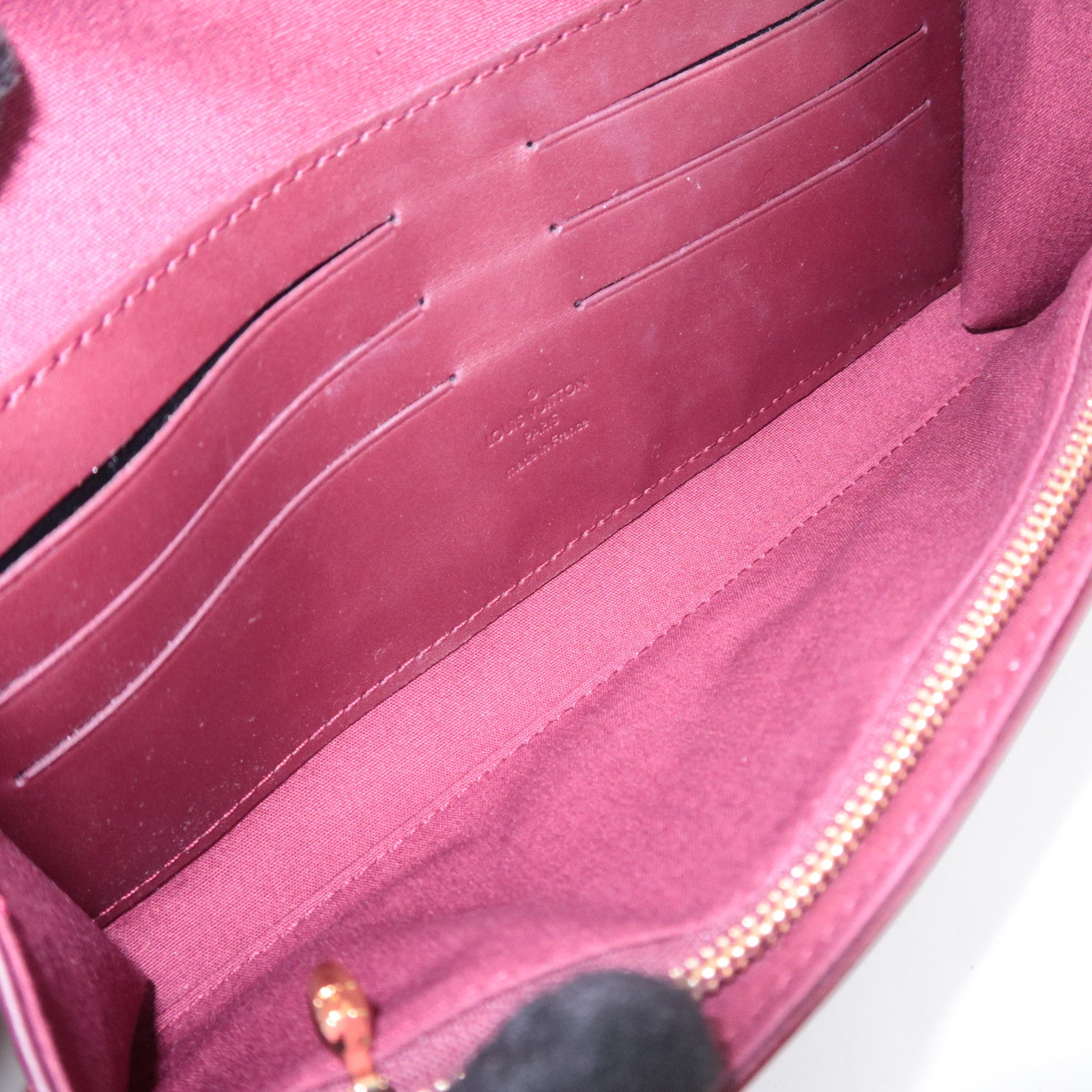Louis Vuitton Monogram Vernis Sunset Boulevard Shoulder Bag Rouge Fauviste M91679