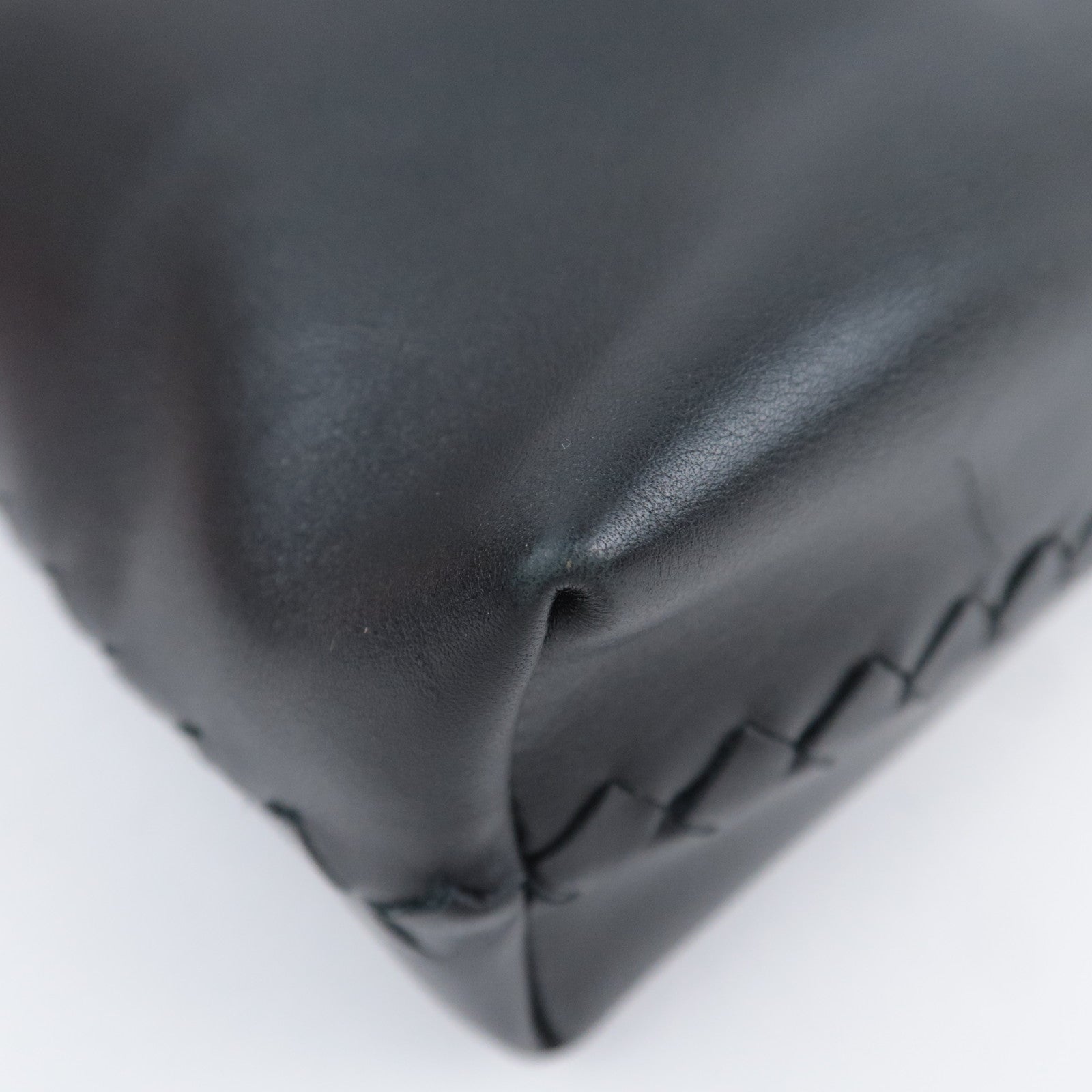 BOTTEGA VENETA Intrecciato Leather Shoulder Bag Black 221065