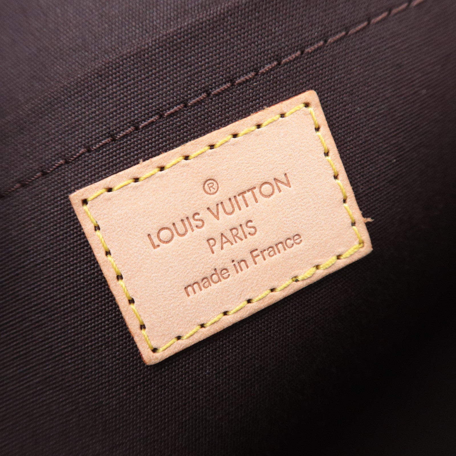Louis Vuitton Monogram Vernis Rosewood Avenue Shoulder Bag Amarante M93510