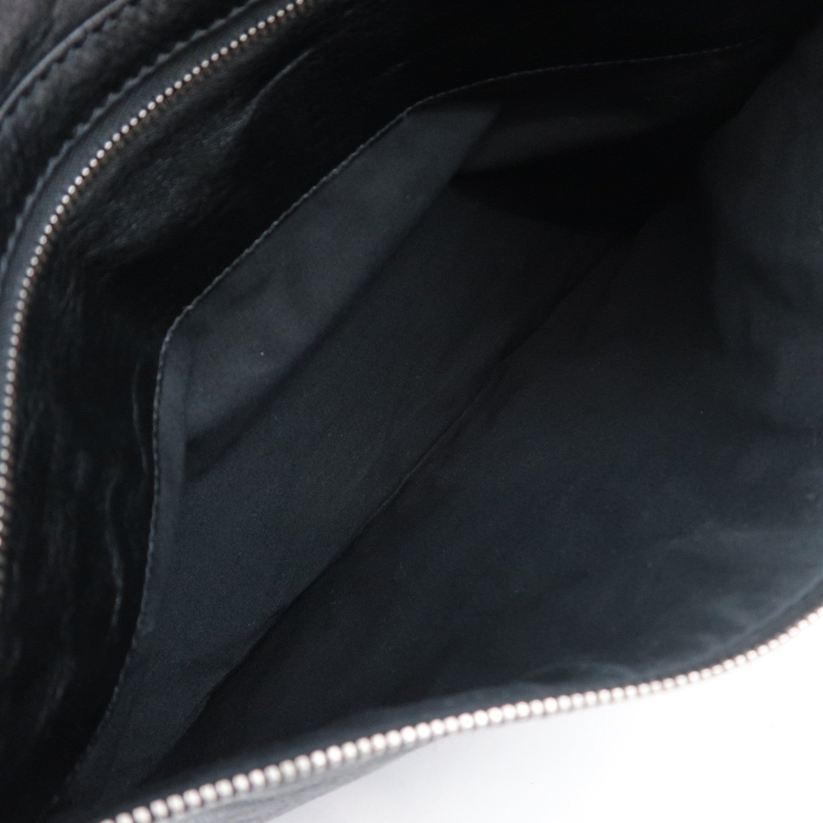 BALENCIAGA Classic Clip L Leather Clutch Bag Black 273023