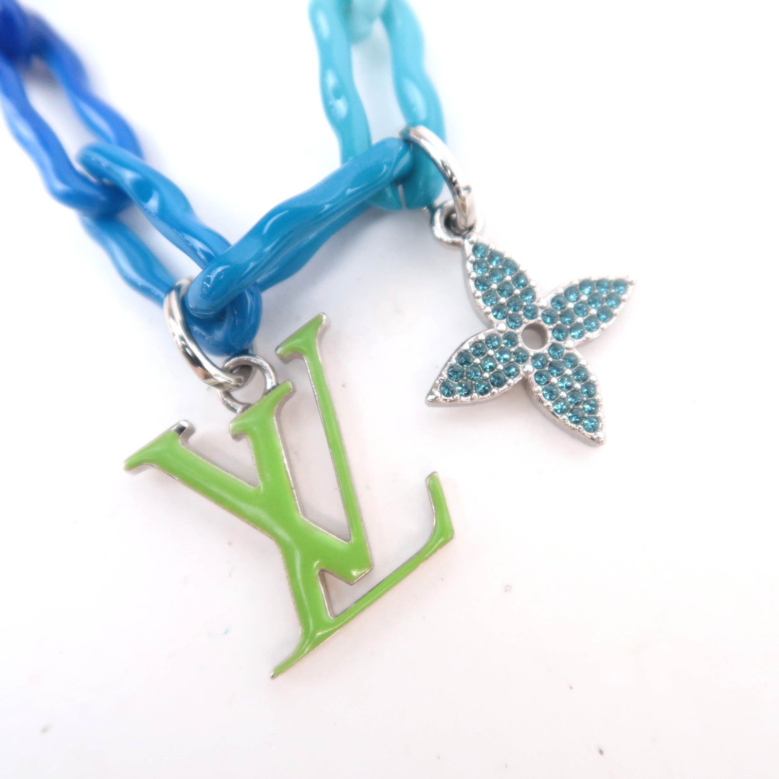 Louis Vuitton Collier Rainbow Charm Necklace Multicolor M00275