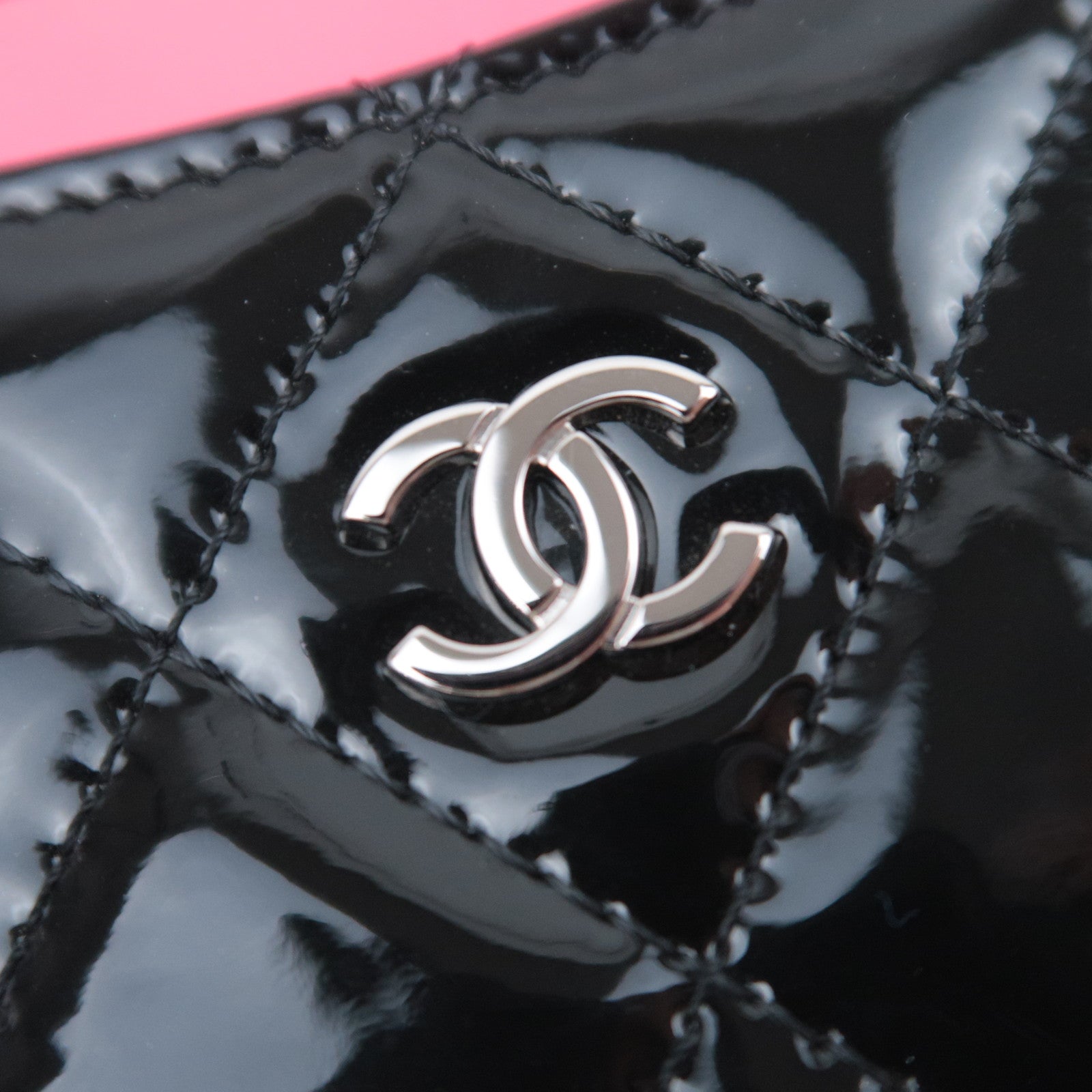 CHANEL Matelasse Patent Leather Chain Pass Case Holder Black Pink Silver HDW