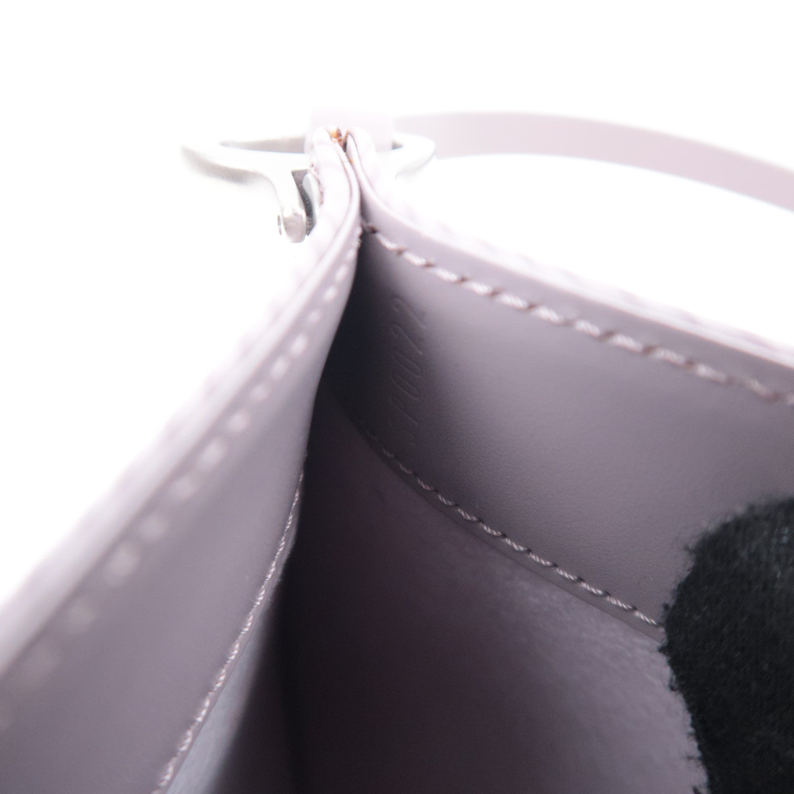 Louis Vuitton Epi Demi Lune Shoulder Bag Lilac M5262B