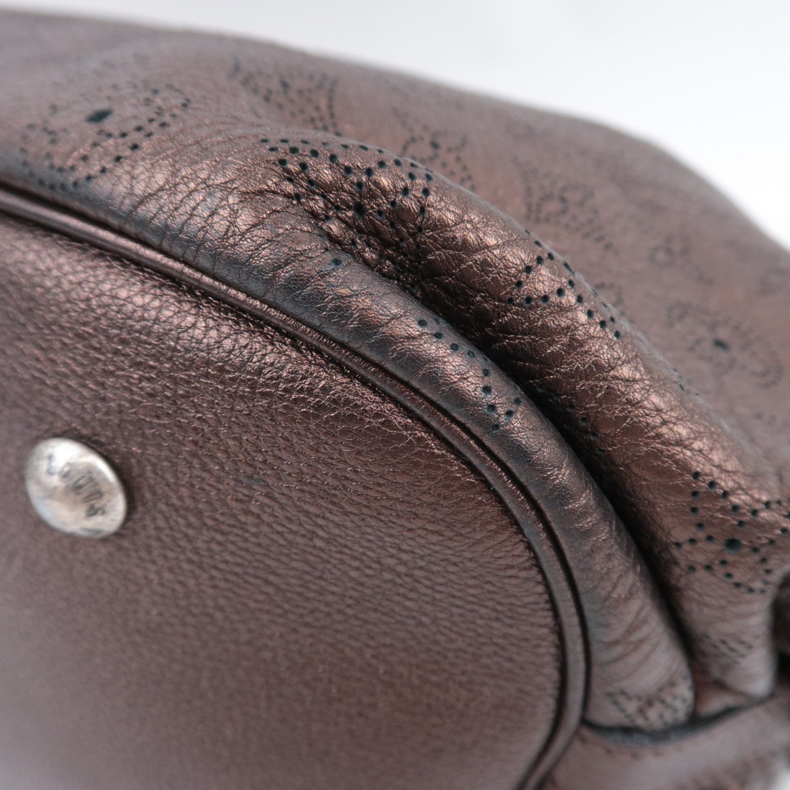 Louis Vuitton Monogram Mahina XL Shoulder Bag Bronze M95714