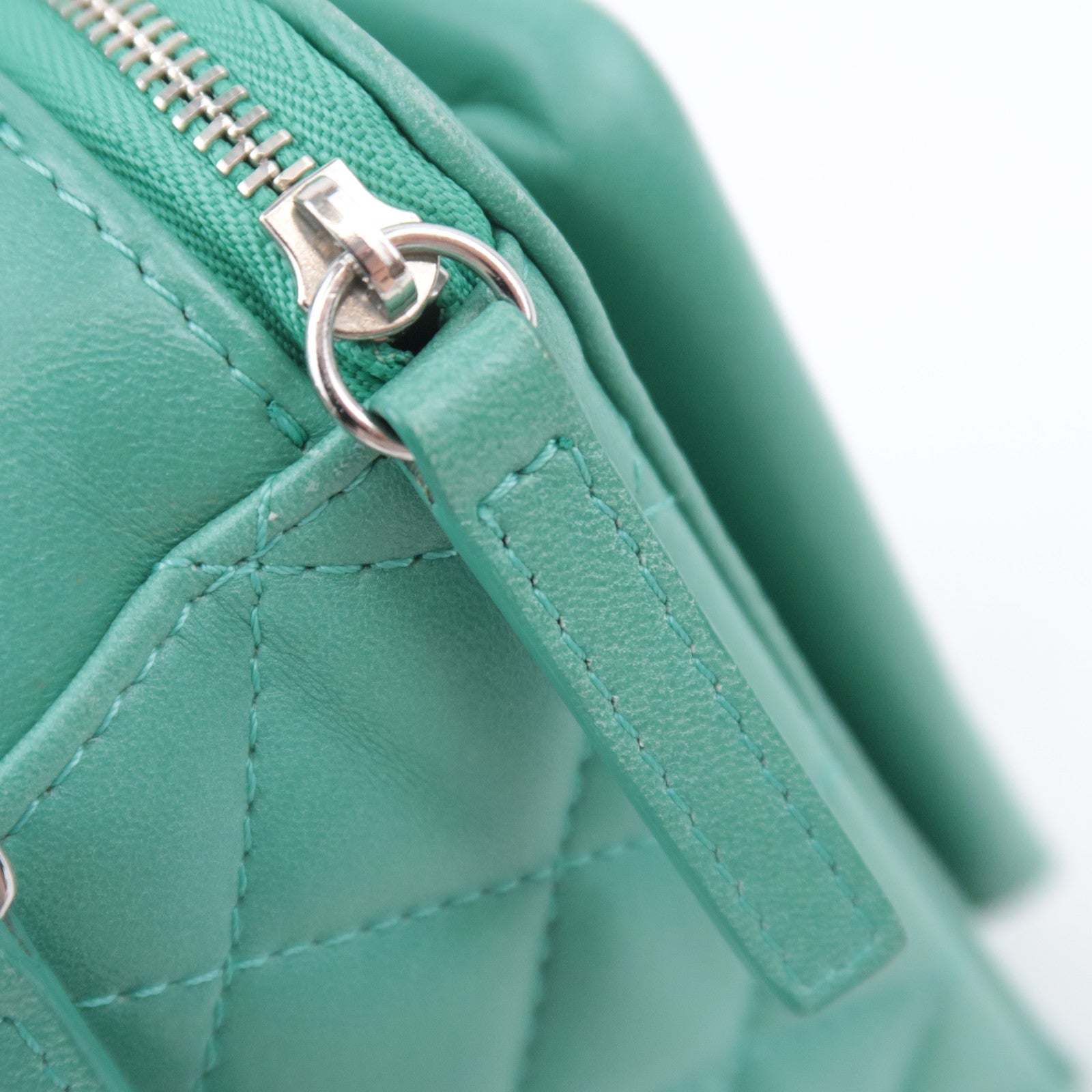 CHANEL Matelasse Chain Shoulder Bag Lambskin Green Silver HDW