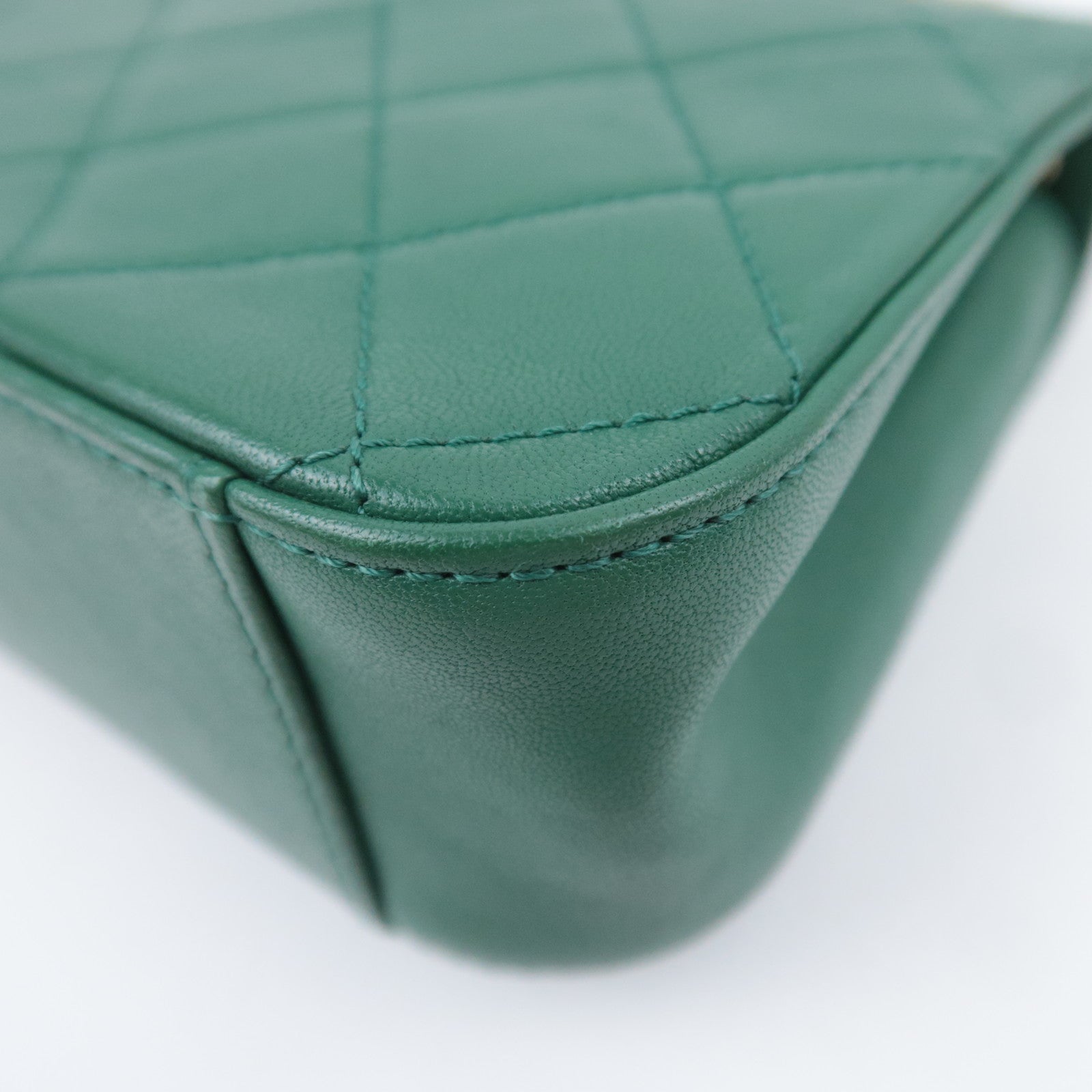 CHANEL 19 Dixneuf 2Way Chain Shoulder Bag Lambskin Green Gold HDW