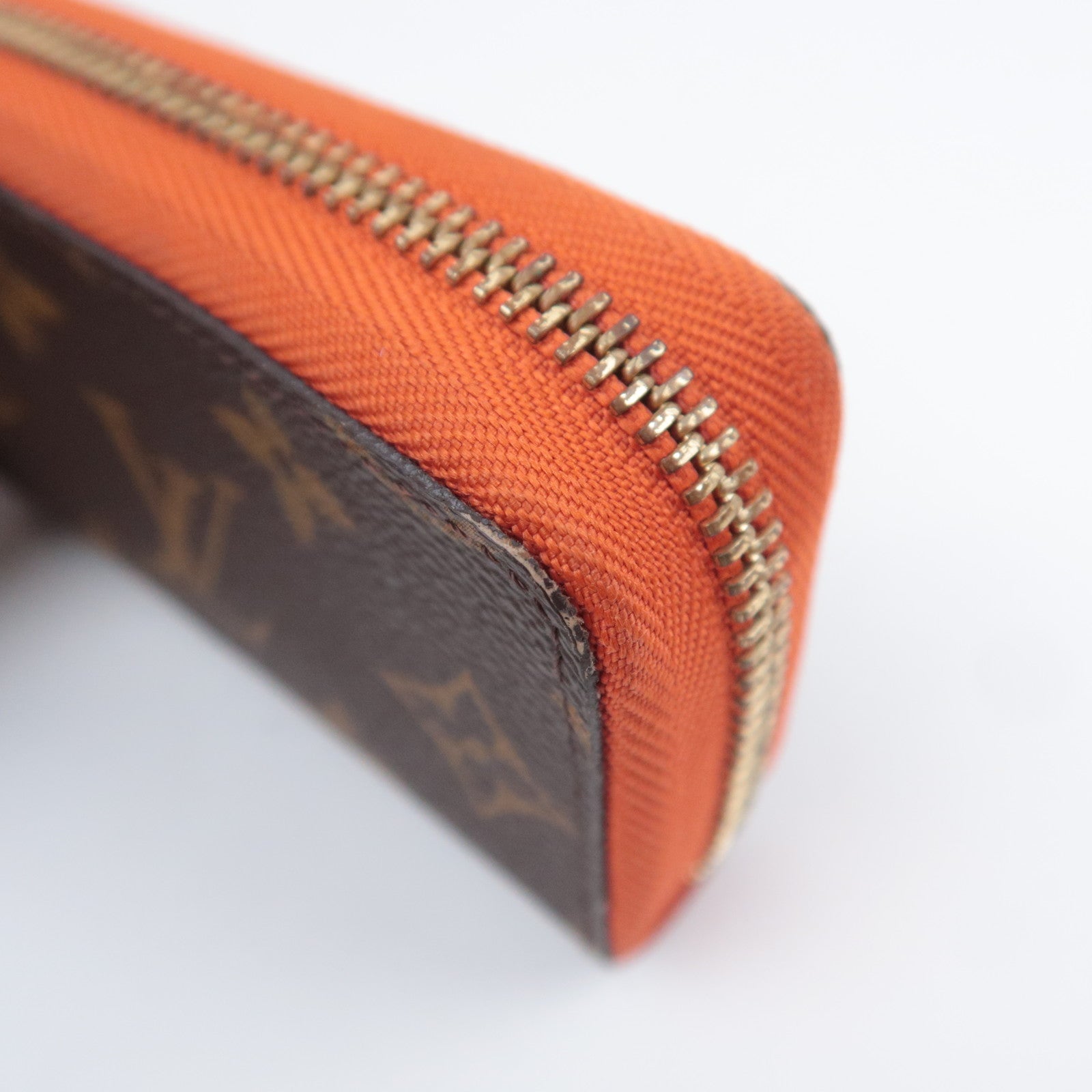 Louis Vuitton  Monogram Multi Cartes Coin Case Piment M60908