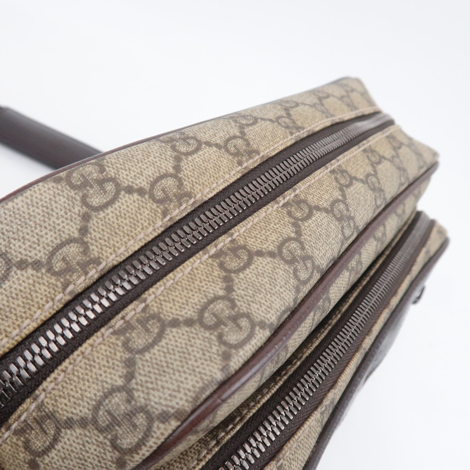 GUCCI GG Supreme Shoulder Bag Beige Brown 114531