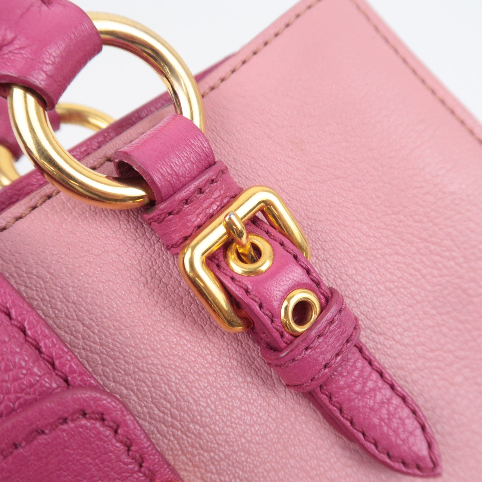 MIU MIU Madras Leather Handbag Pink