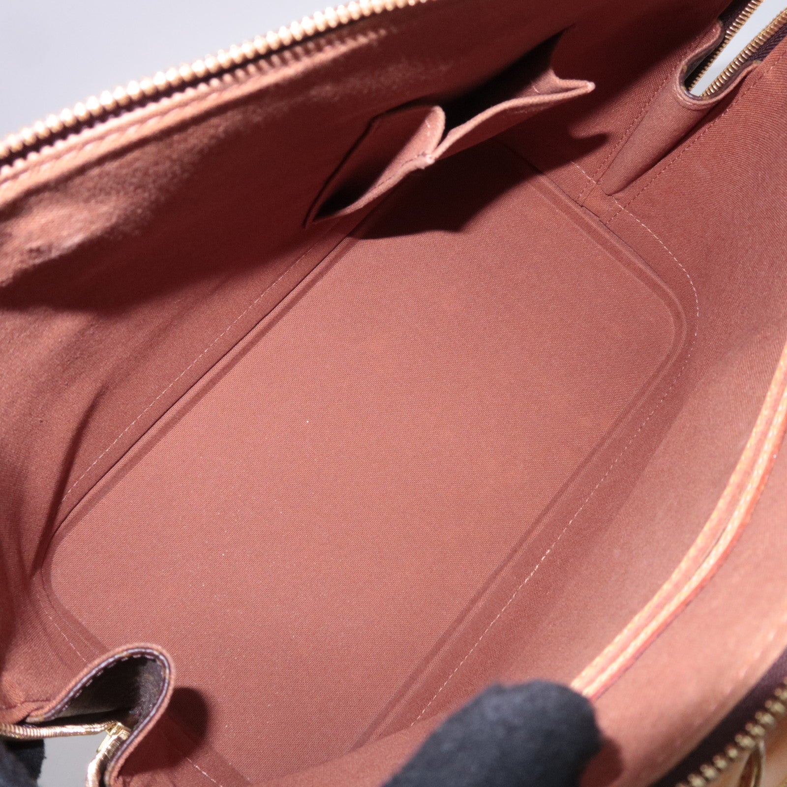 Louis Vuitton Monogram Alma Handbag M51130