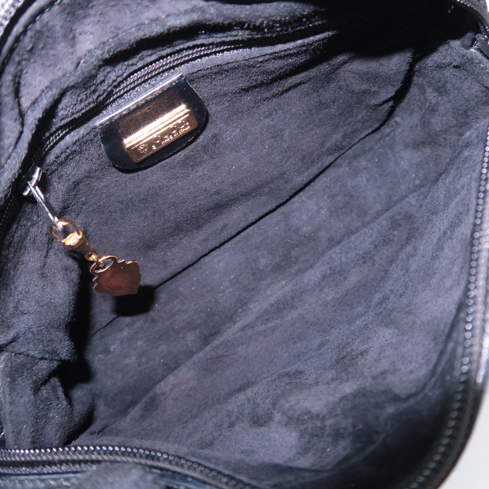 GUCCI Old Gucci Interlocking G Leather Shoulder Bag Black 007.104.0098