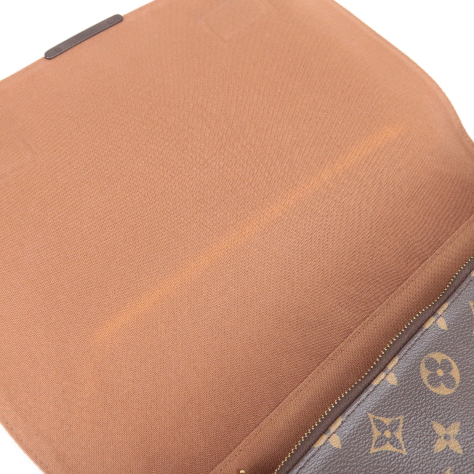 Louis Vuitton Monogram Messenger Beaubourg MM Shoulder Bag M97038