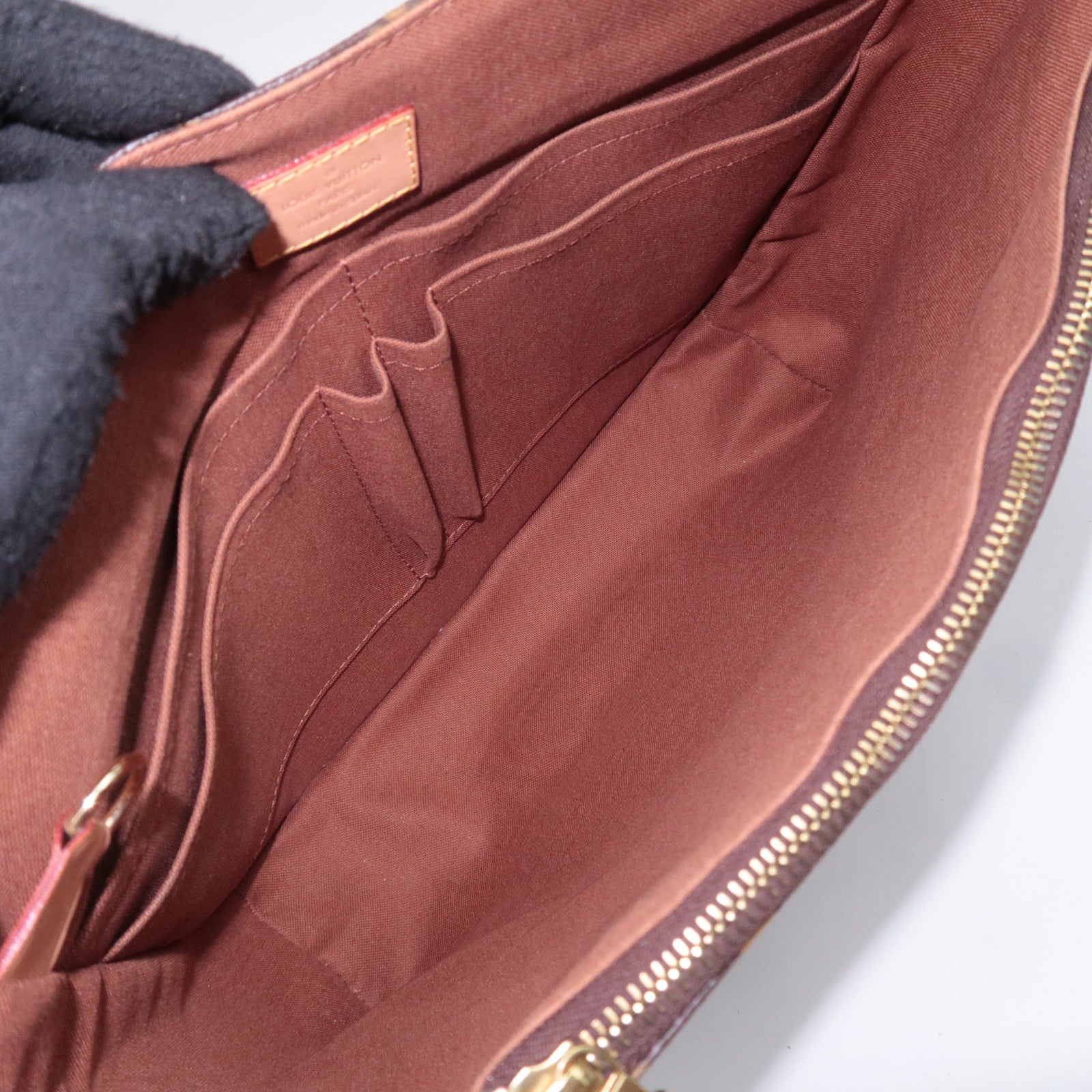 Louis Vuitton Monogram Messenger Beaubourg MM Shoulder Bag M97038