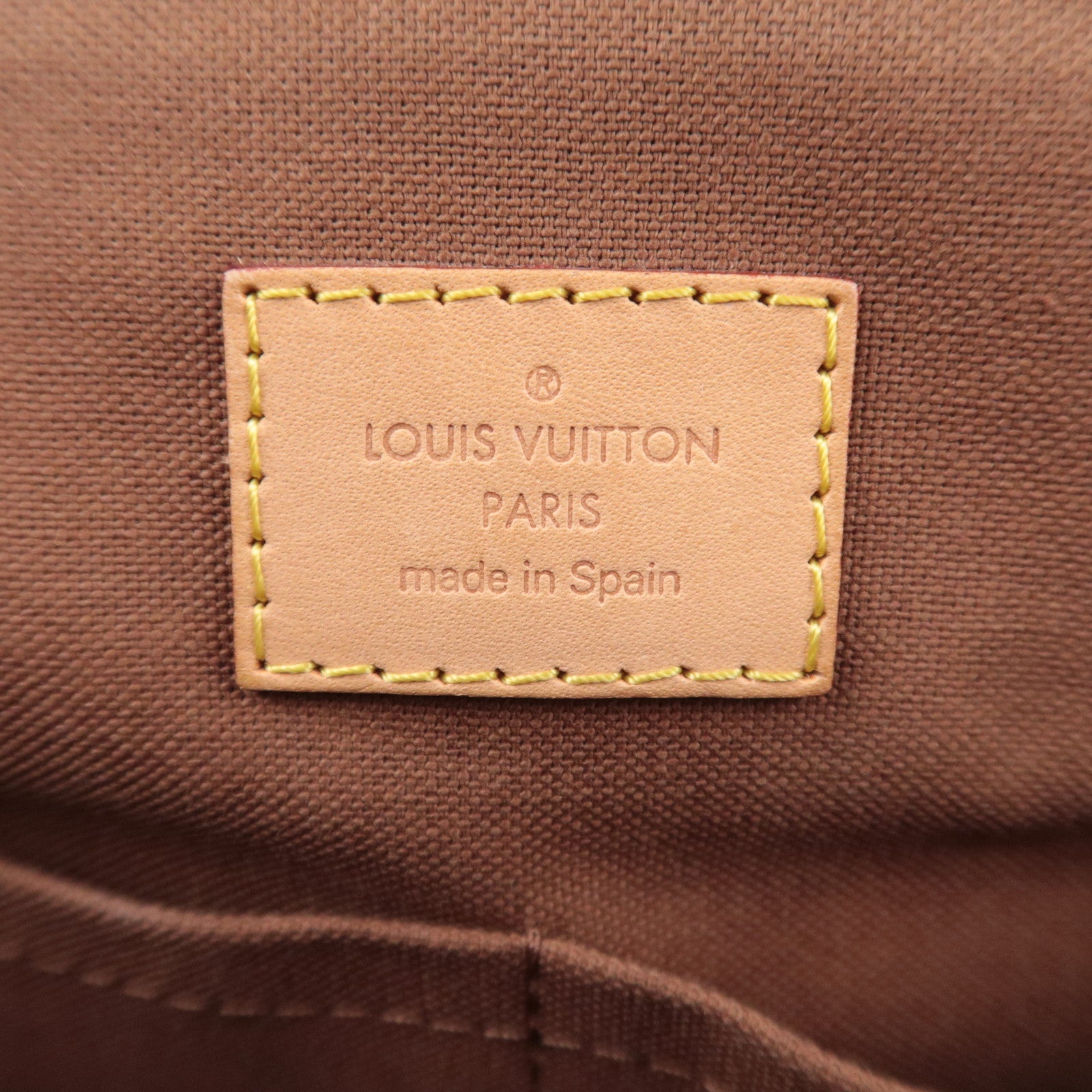 Louis Vuitton Monogram Messenger Beaubourg MM Shoulder Bag M97038