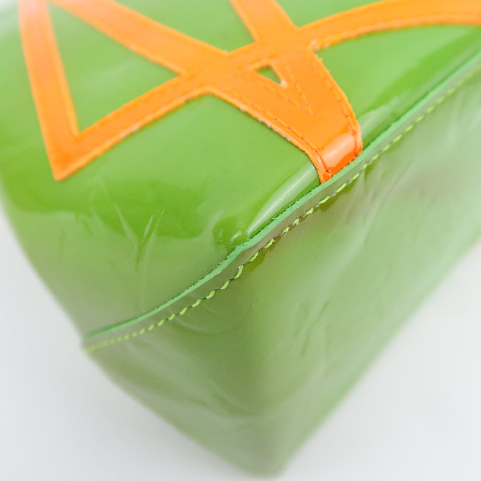 Louis Vuitton Monogram Vernis Fluo Reade PM Robert Wilson 2002 Christmas Exclusive Vert M91904