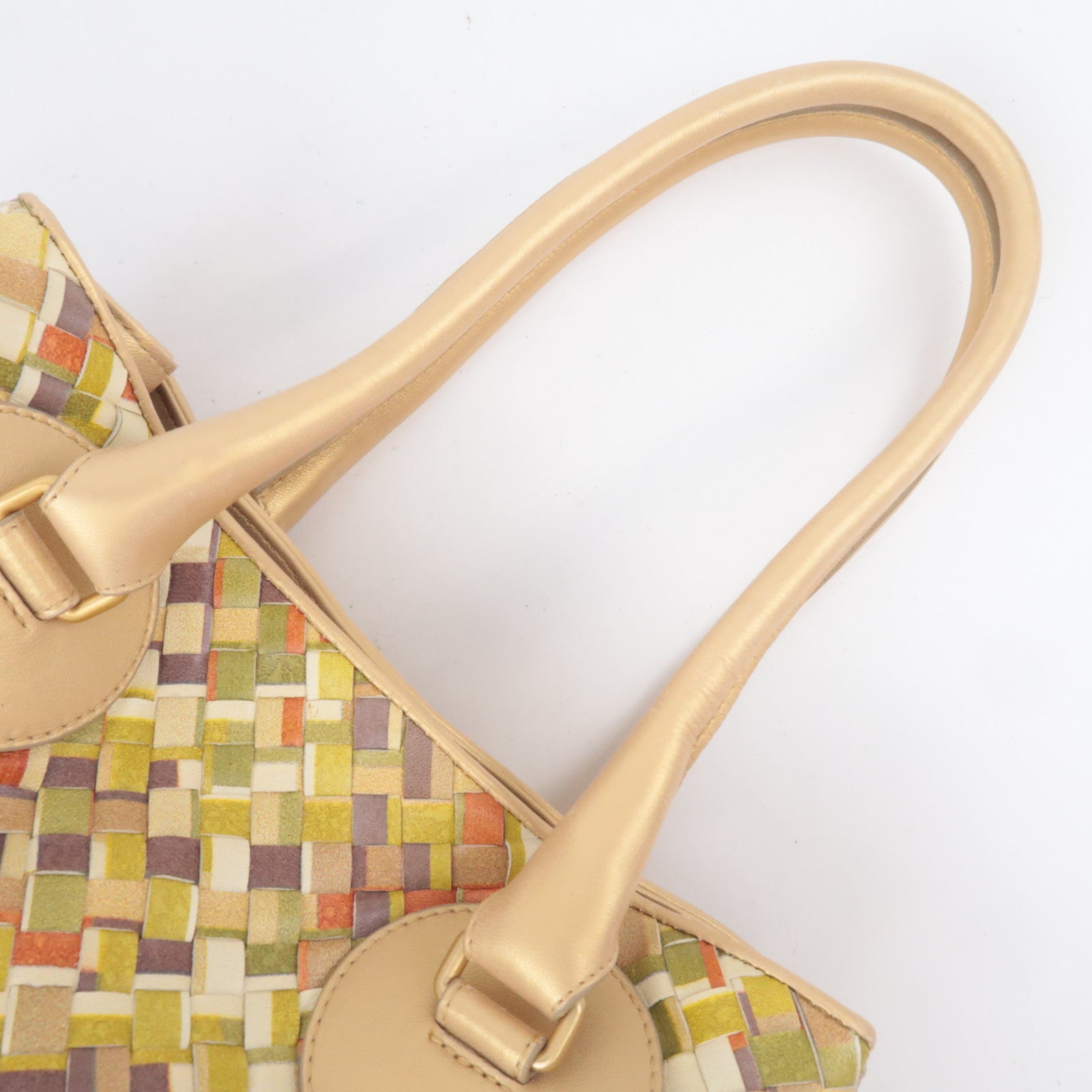 BOTTEGA VENETA Intrecciato Leather Handbag 142484