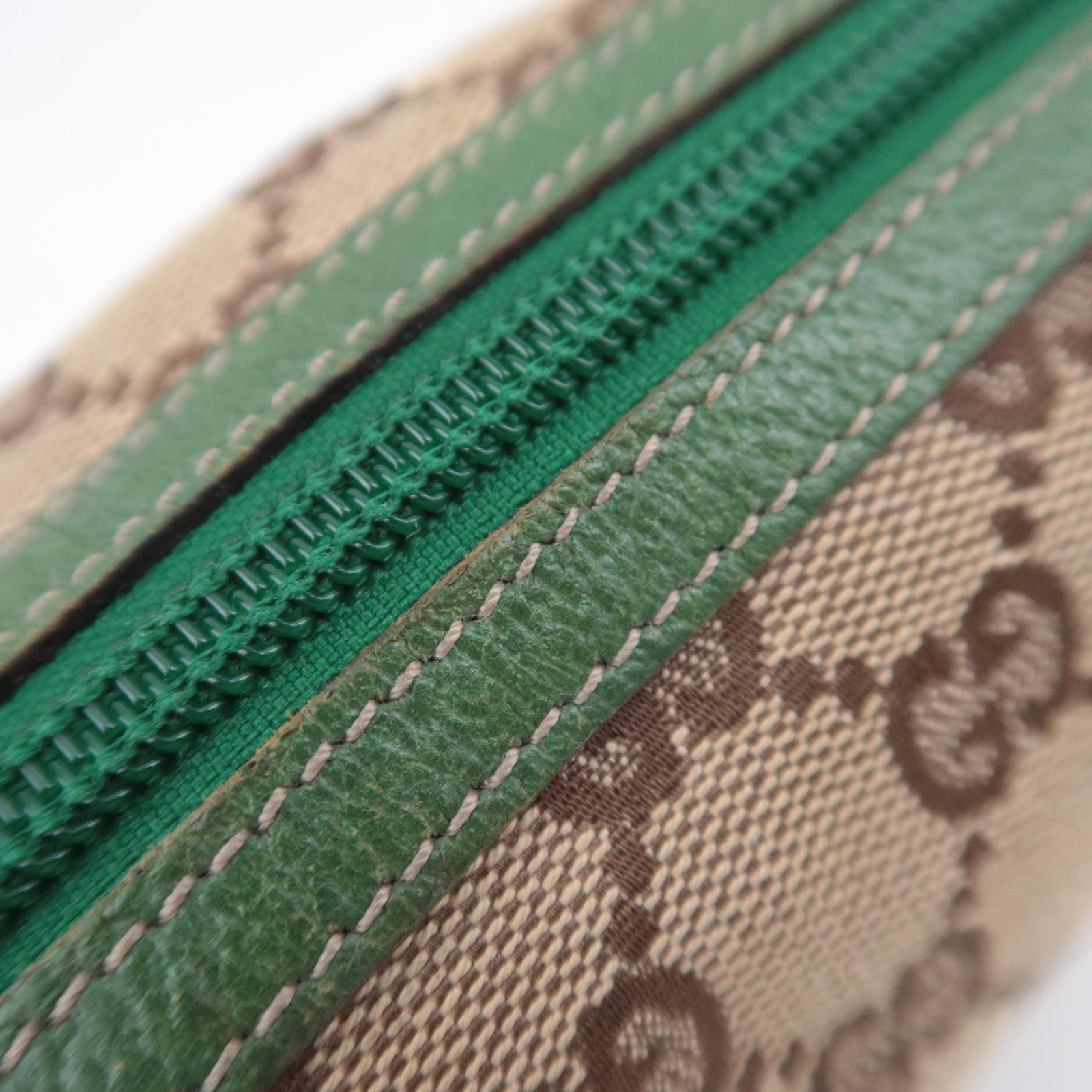 GUCCI GG Canvas Small Cosmetic Pouch Beige Green 29596